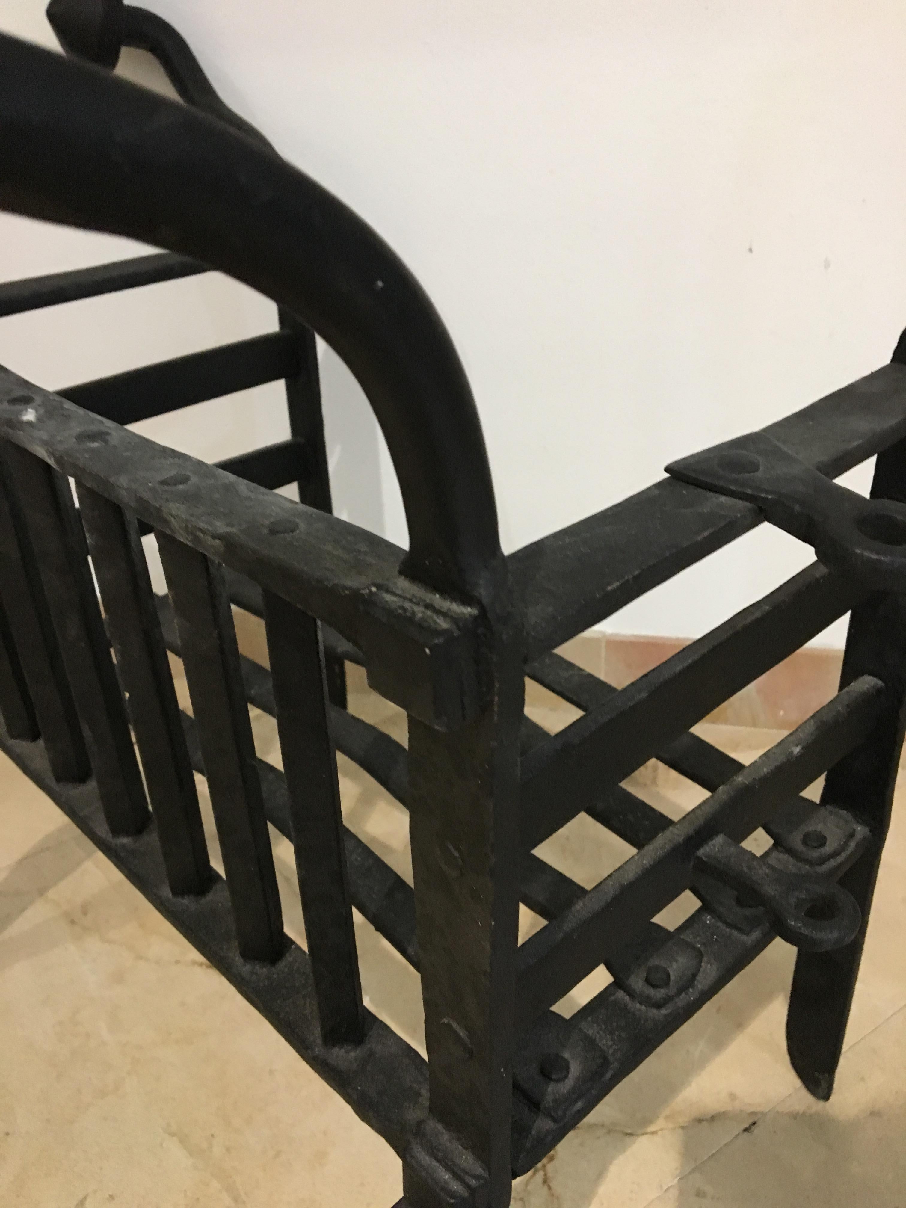 Kamin-Rost / Feuer-Rost im Angebot 4