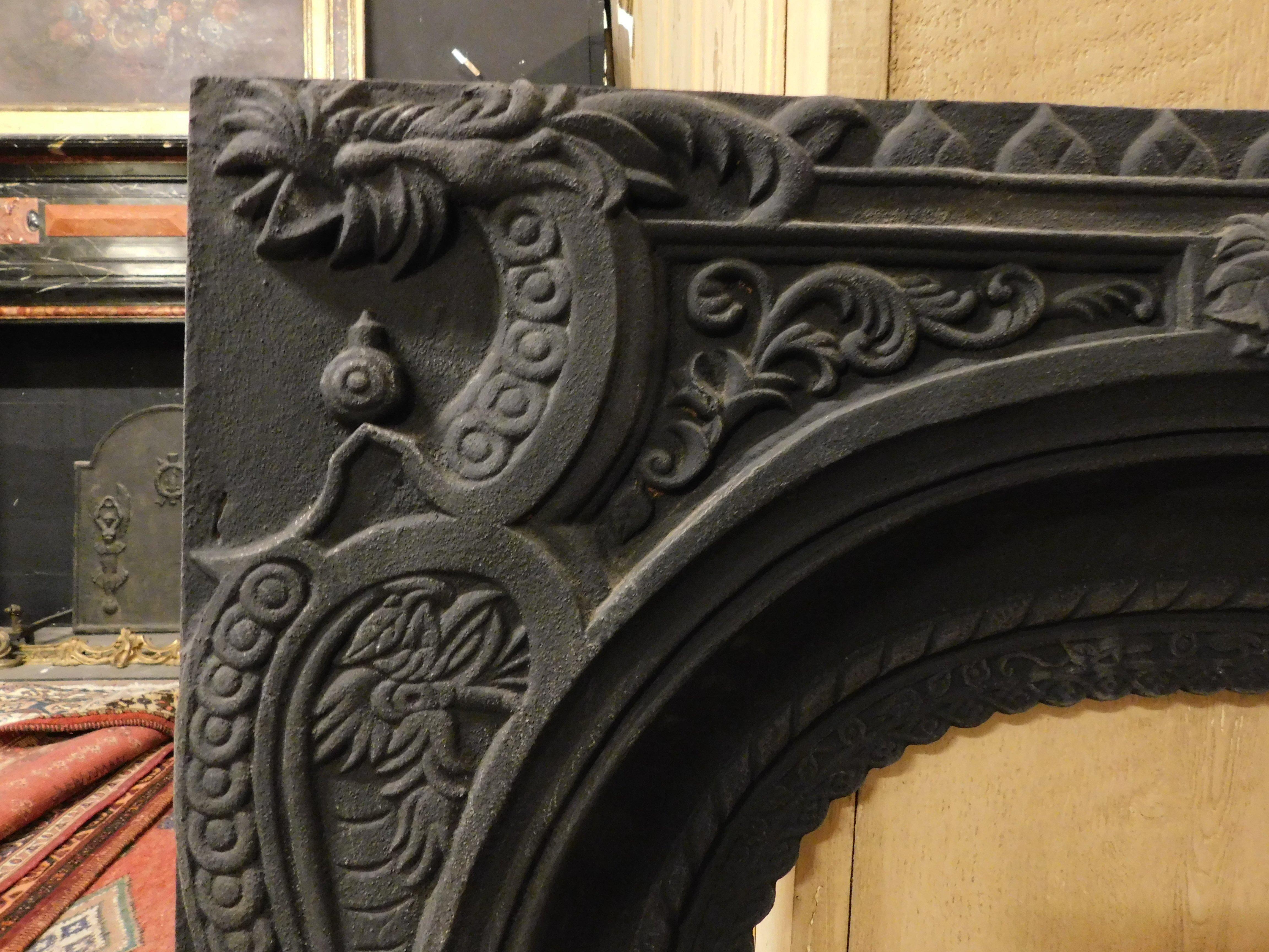 Fireplace Mantle, Carved Cast Iron Stove Floral Decorations, 19th Century Italy For Sale 1