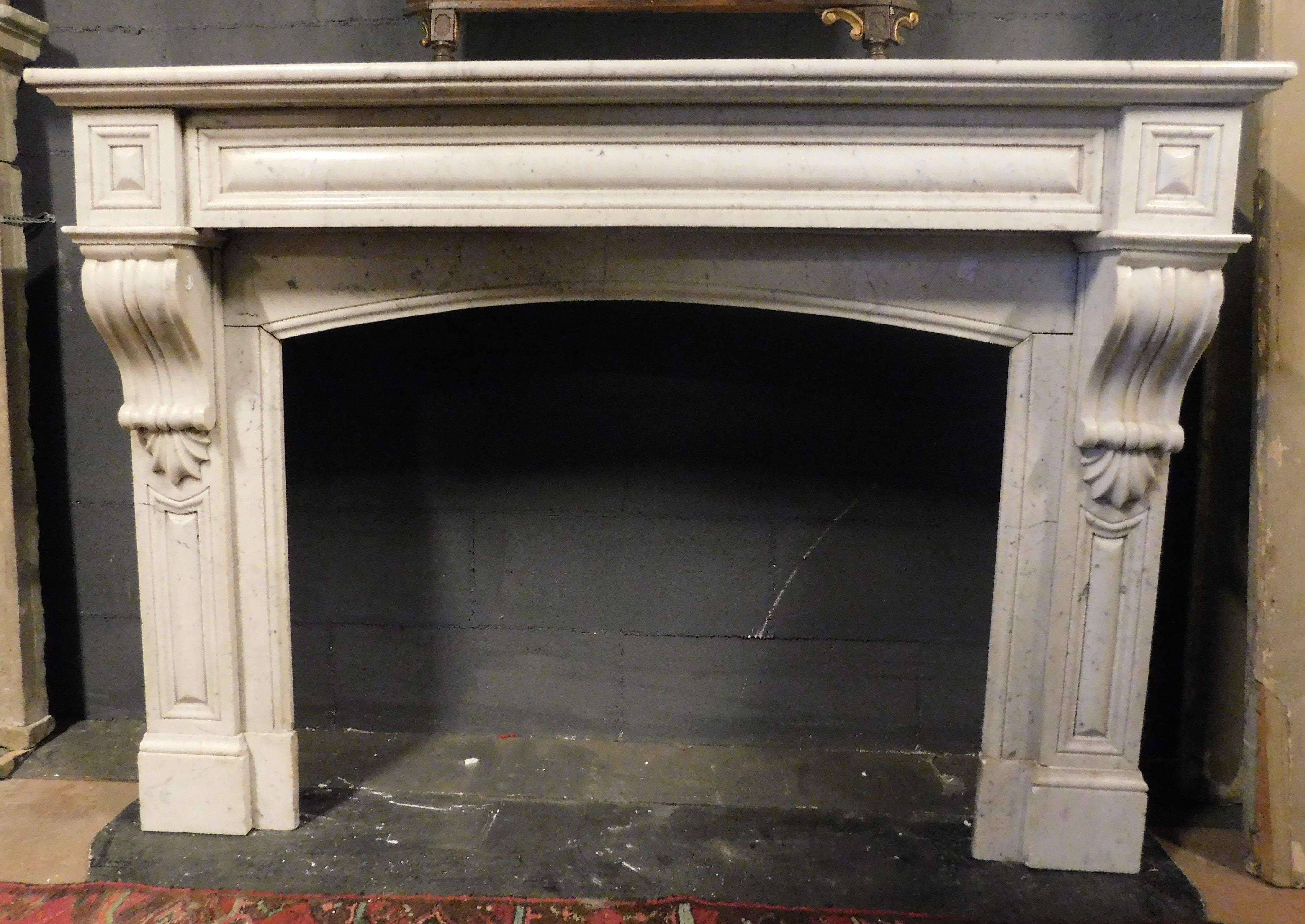 French Fireplace mantle in white Carrara marble, geometric carved, 19th century France