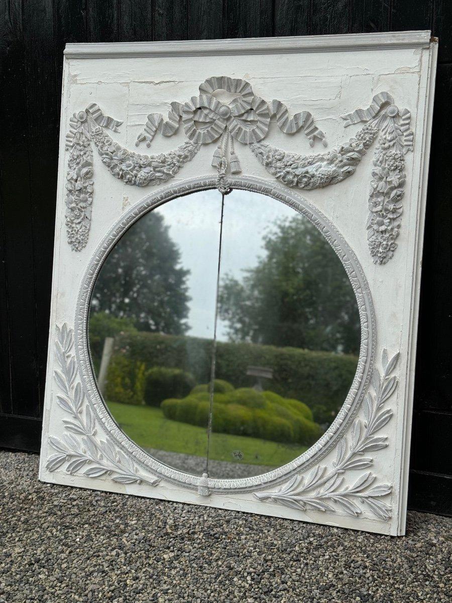 Miroir de cheminée Louis XVI Trumeau en bois sculpté Rechampi blanc et gris en vente 5