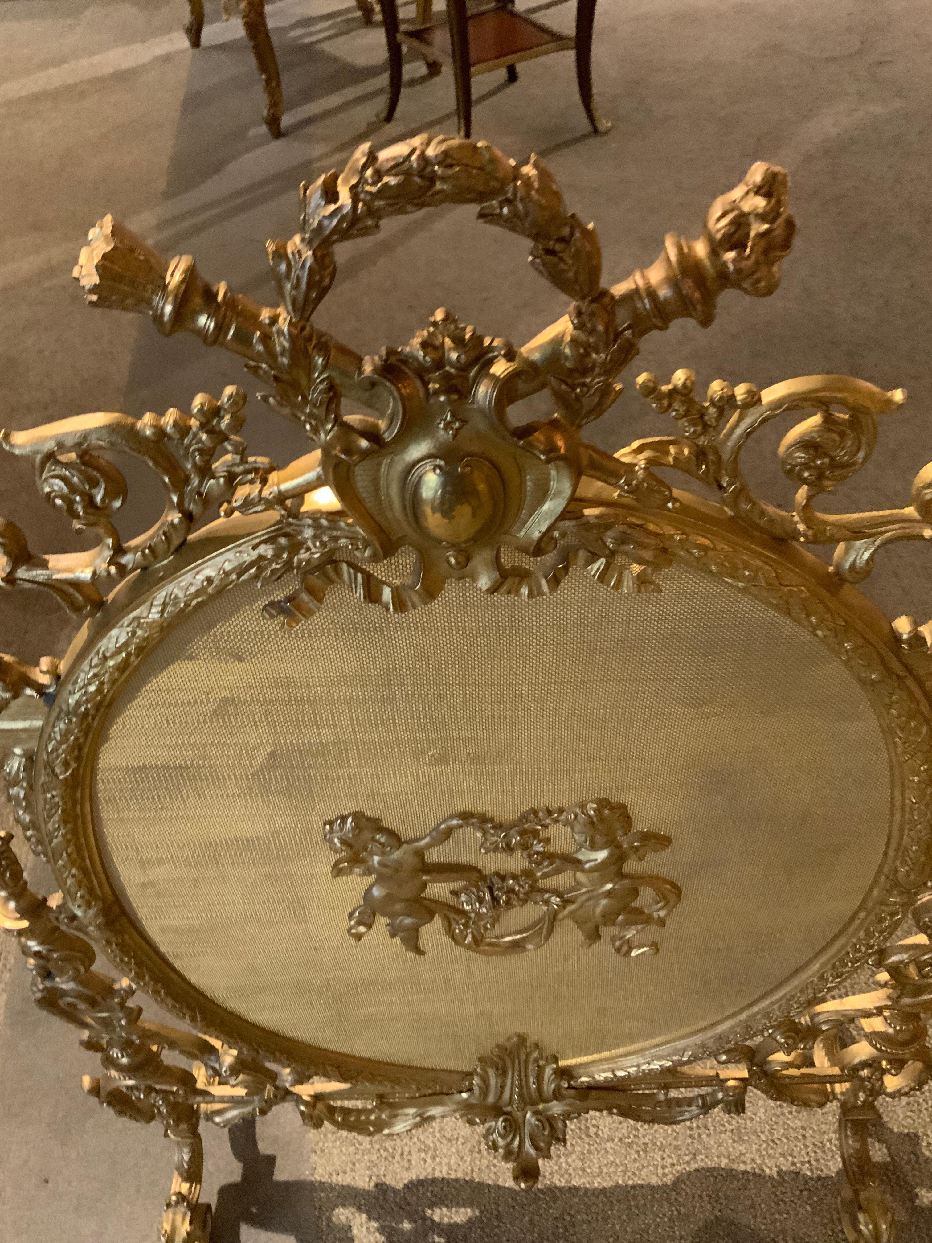 Bronzo Paravento per caminetto, stile Luigi XVI, bronzo dorato, 19° sec. in vendita