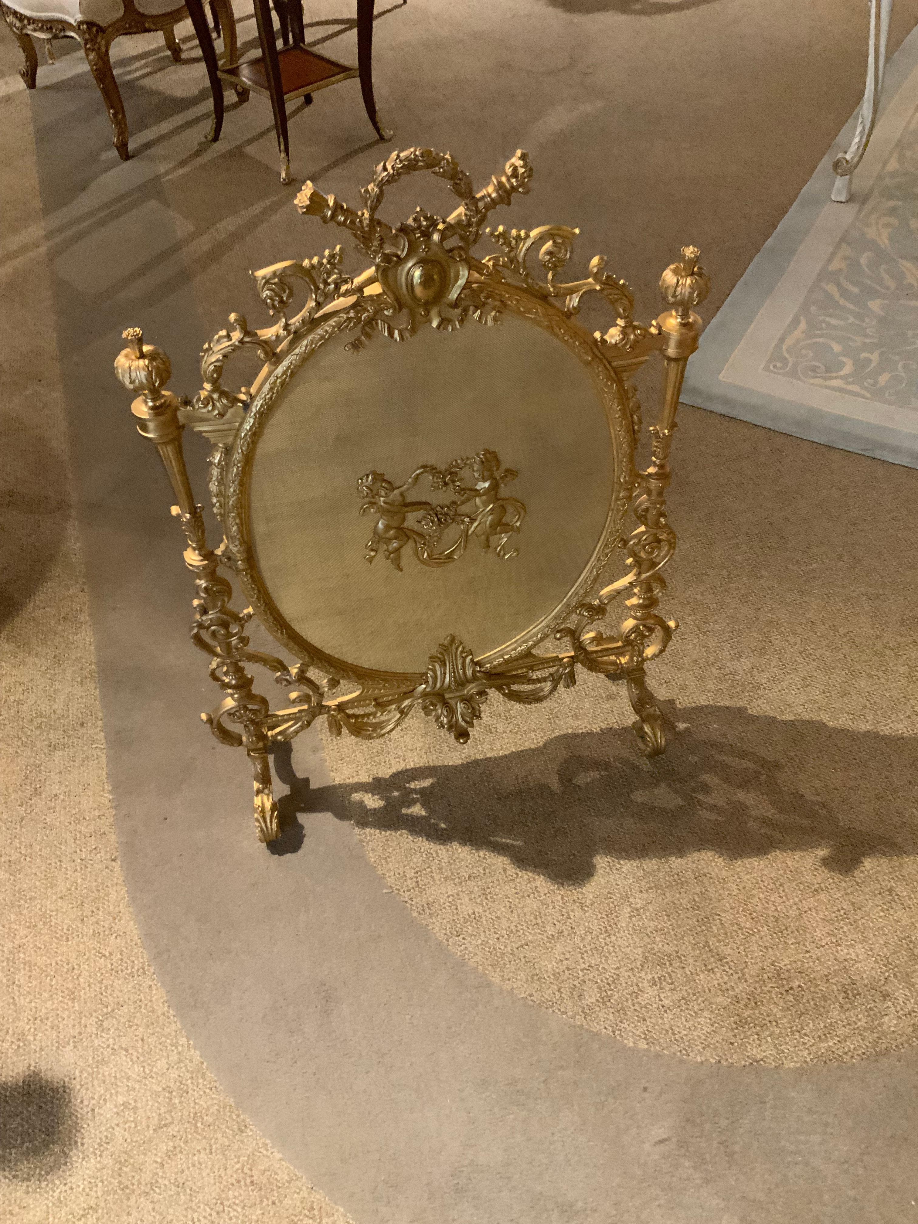 Paravento per caminetto, stile Luigi XVI, bronzo dorato, 19° sec. in vendita 2