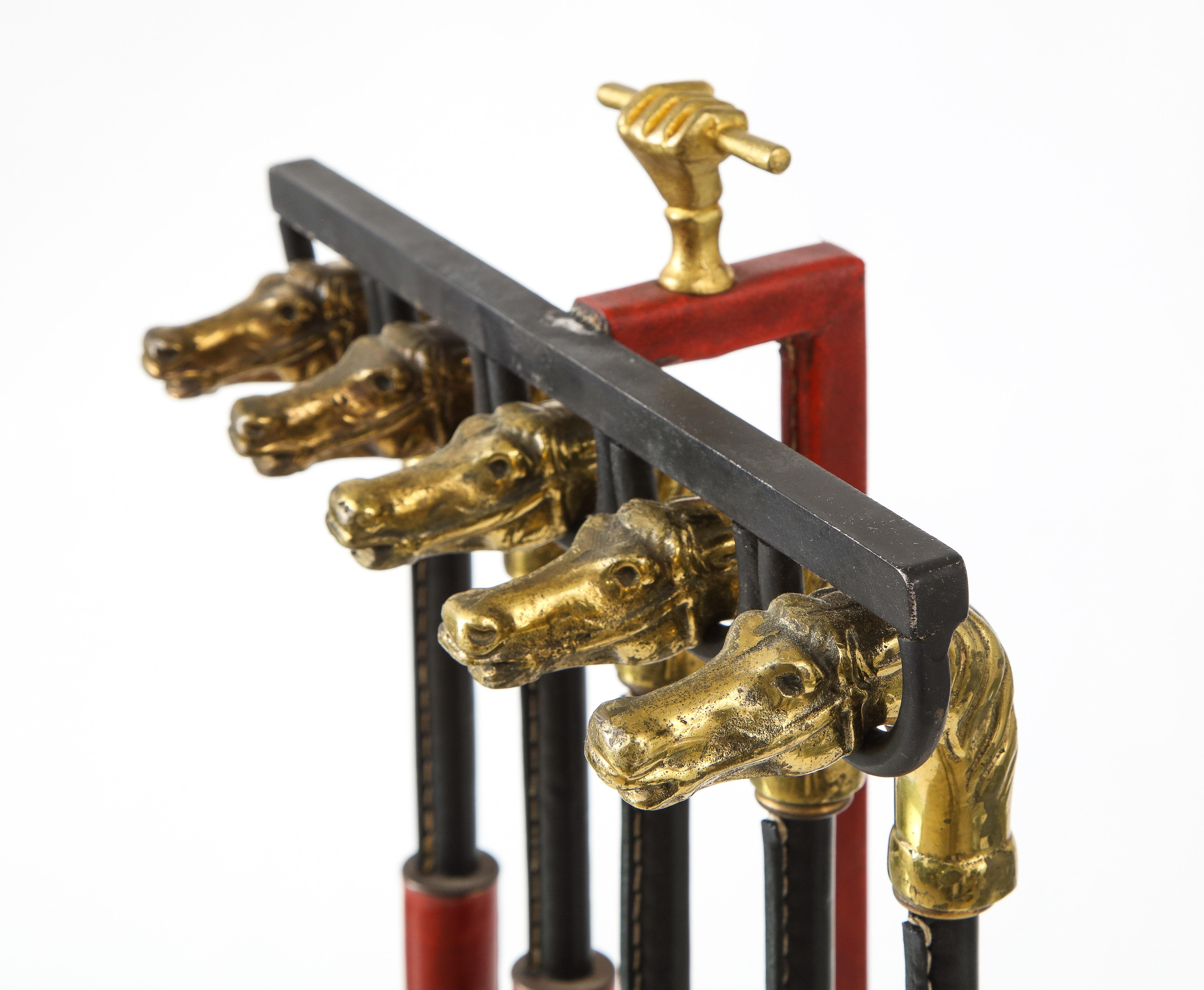 Outils de cheminée en cuir piqué par Jacques Adnet en vente 5