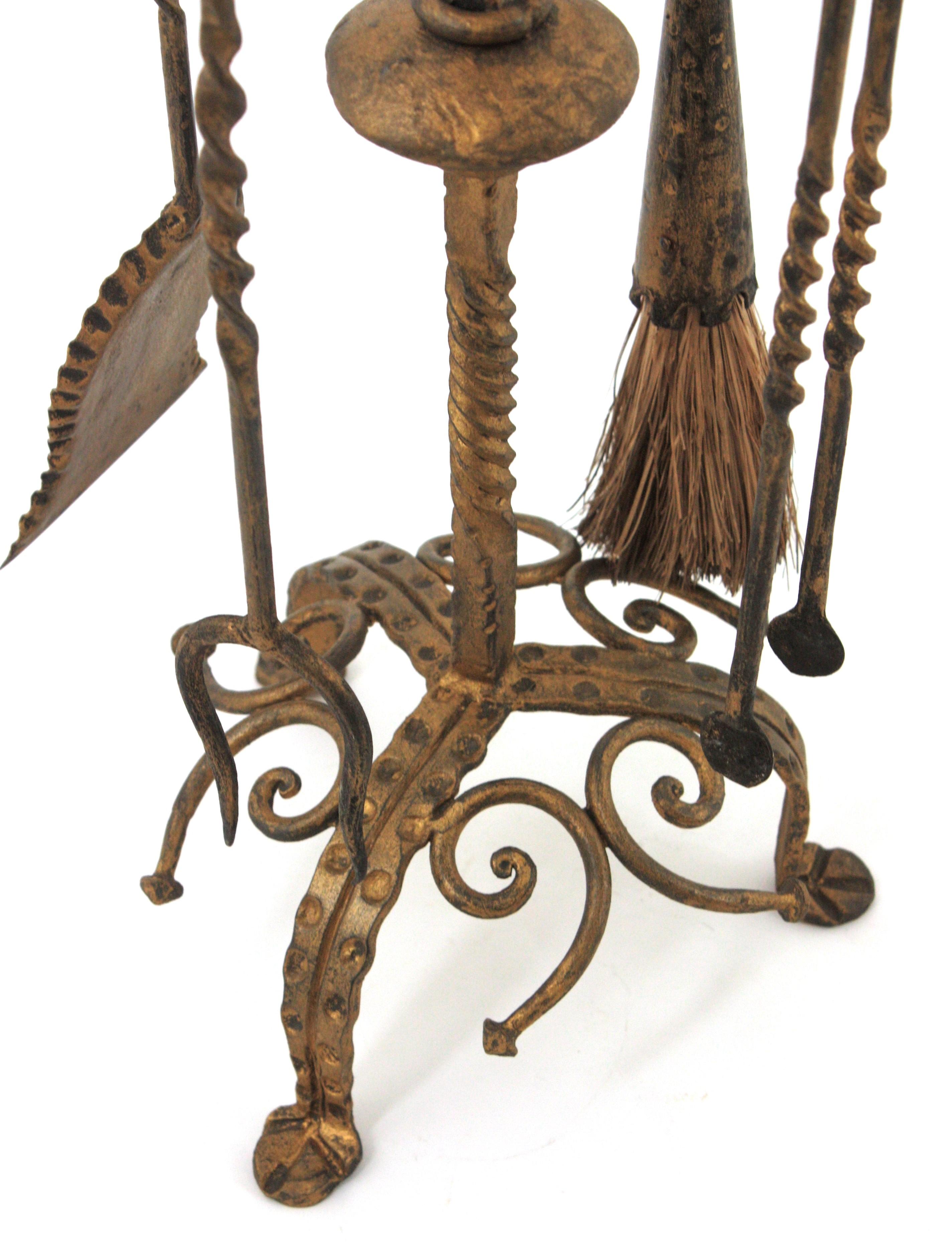 20th Century Fireplace Tools Stand in Gilt Iron with Dragon Motif, Spain 1940s For Sale