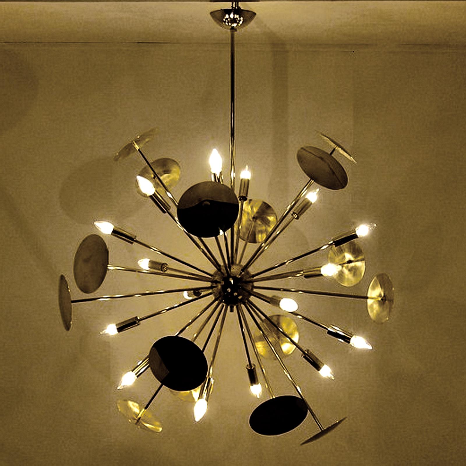 Mid-Century Modern Fireworks Brass Italian Chandelier Sputnik 16 Lights For Sale