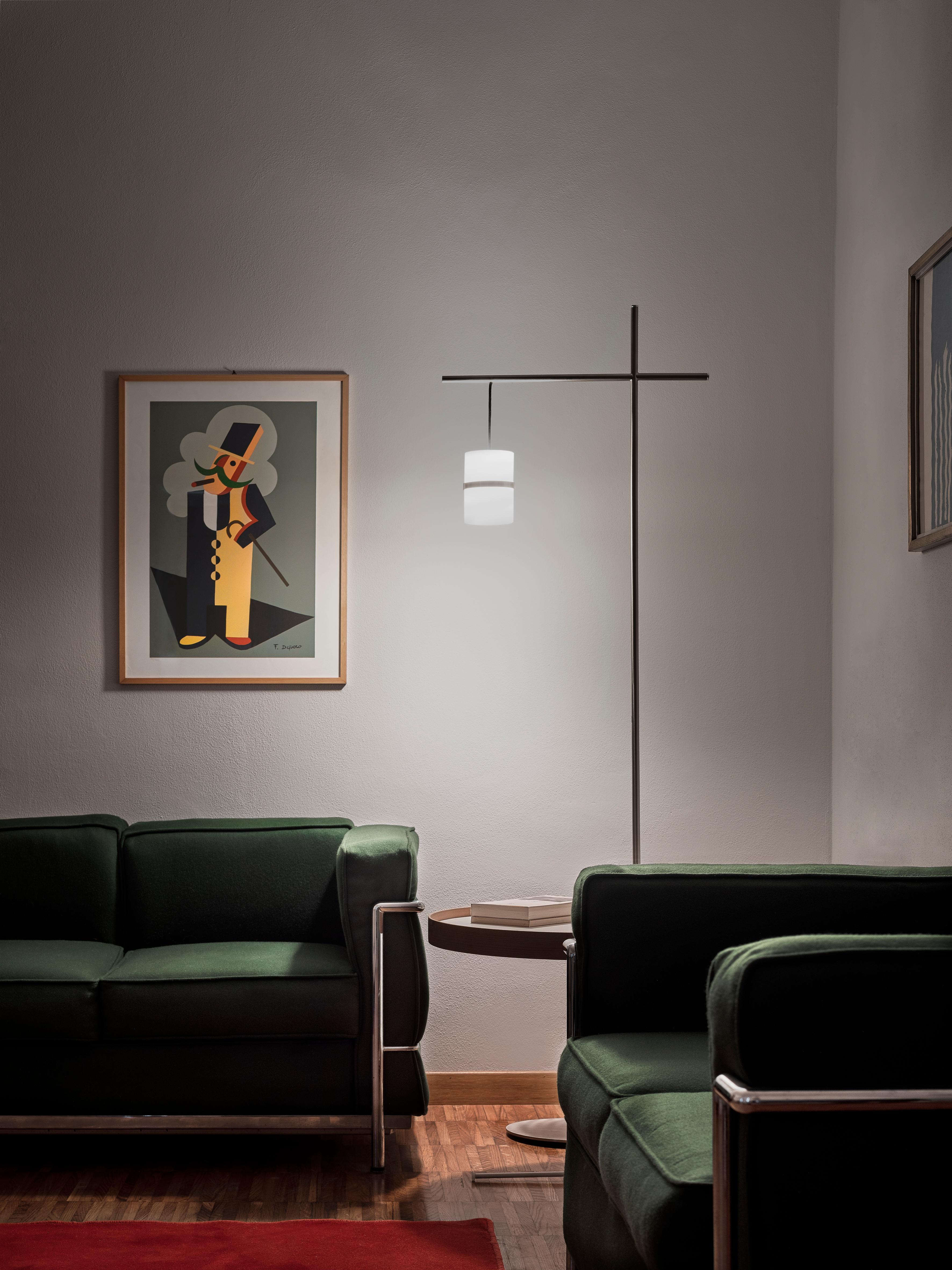 Inspired by the oriental atmospheres of the Chinese Lanterns, Piccola Boa is a system of lamps with sophisticated image and light. All versions have 2 LED boards. The reading version is equipped with a touch light regulator giving the possibility to