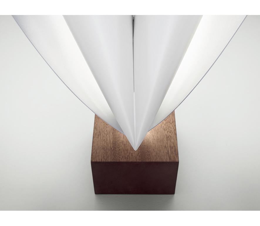 italien Firmamento Milano White Ginevra lampe de table par Michele Reginaldi en vente