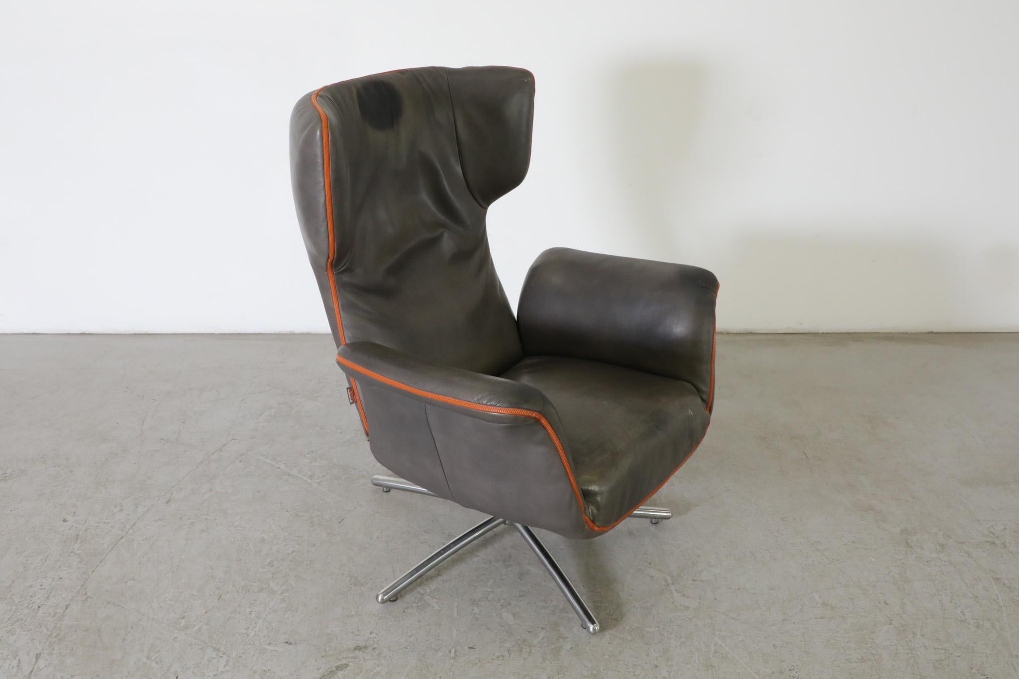 'First Class Armchair' by Gerard van den Berg for Label For Sale 2