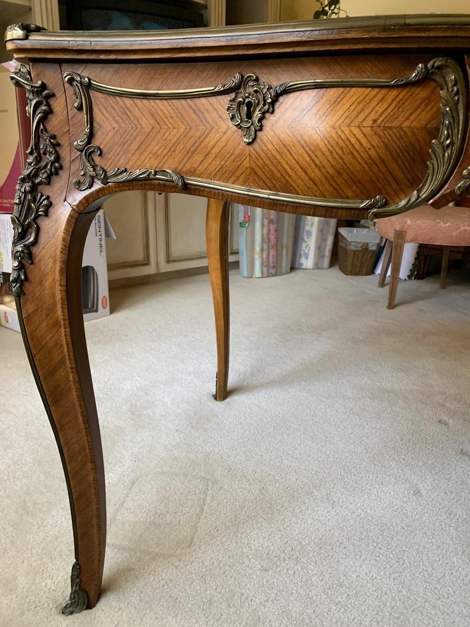 Superb Louis XV Style Kingwood Veneer and Brass Mounted Bureau Plat Desk 3