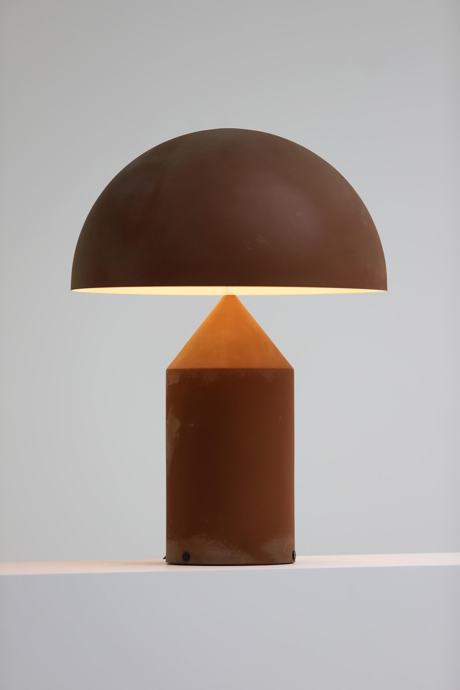 Italian first edition Atollo table lamp designed by Vico Magistretti in 1977 Oluce Italy For Sale