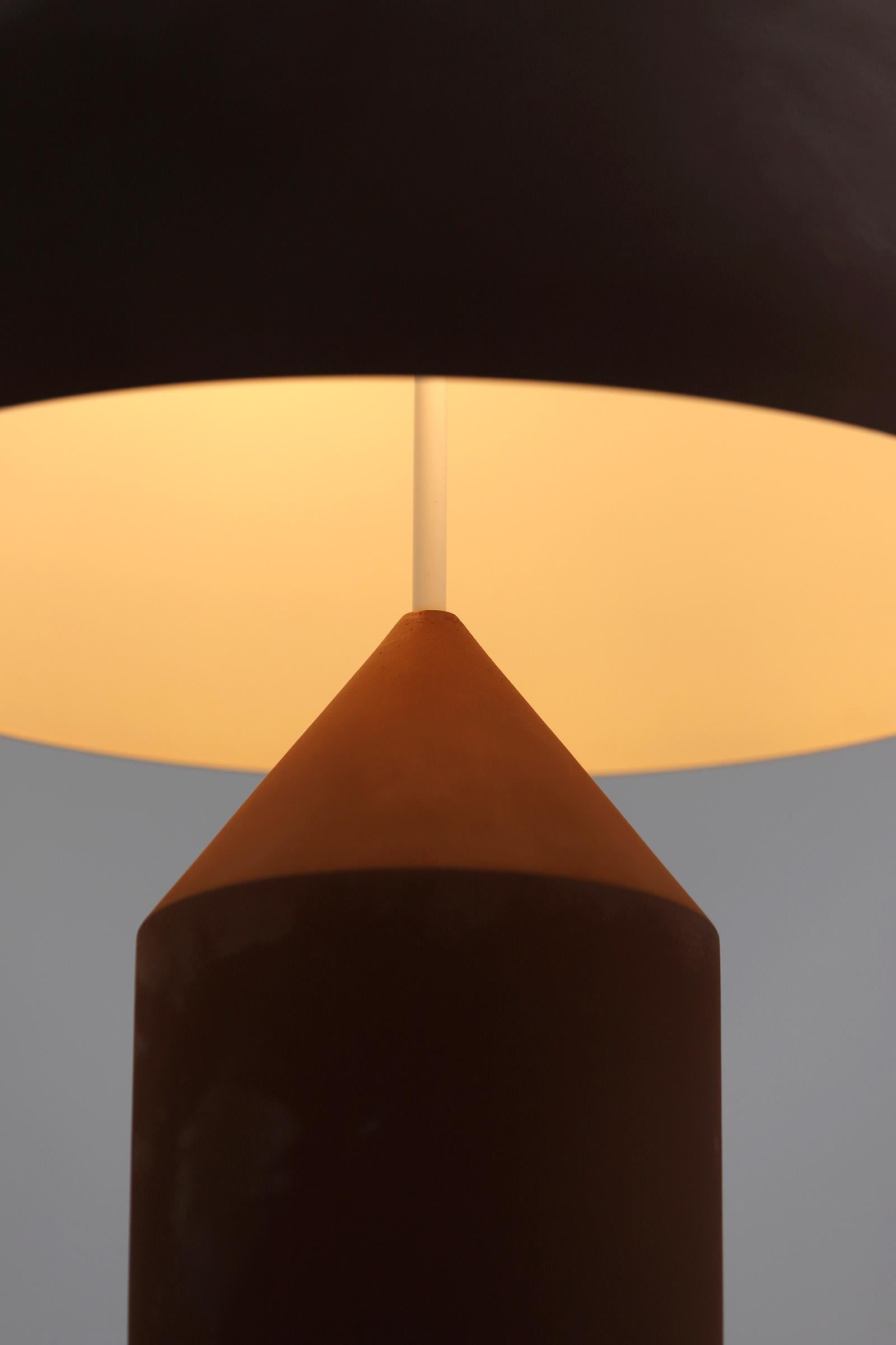 Metal first edition Atollo table lamp designed by Vico Magistretti in 1977 Oluce Italy For Sale