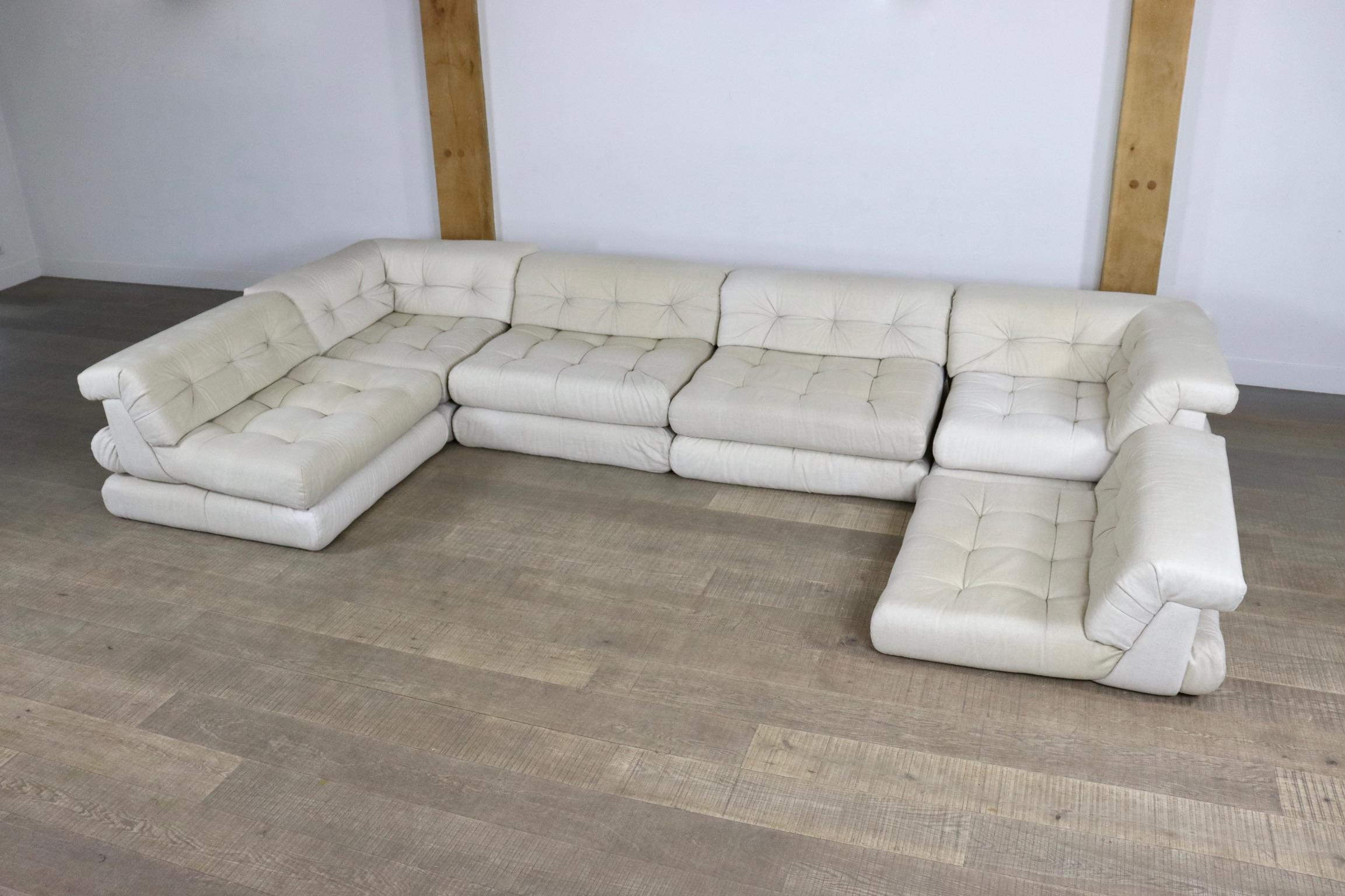 First Edition MahJong Sofa in White Linen by Roche Bobois, 1970s 2