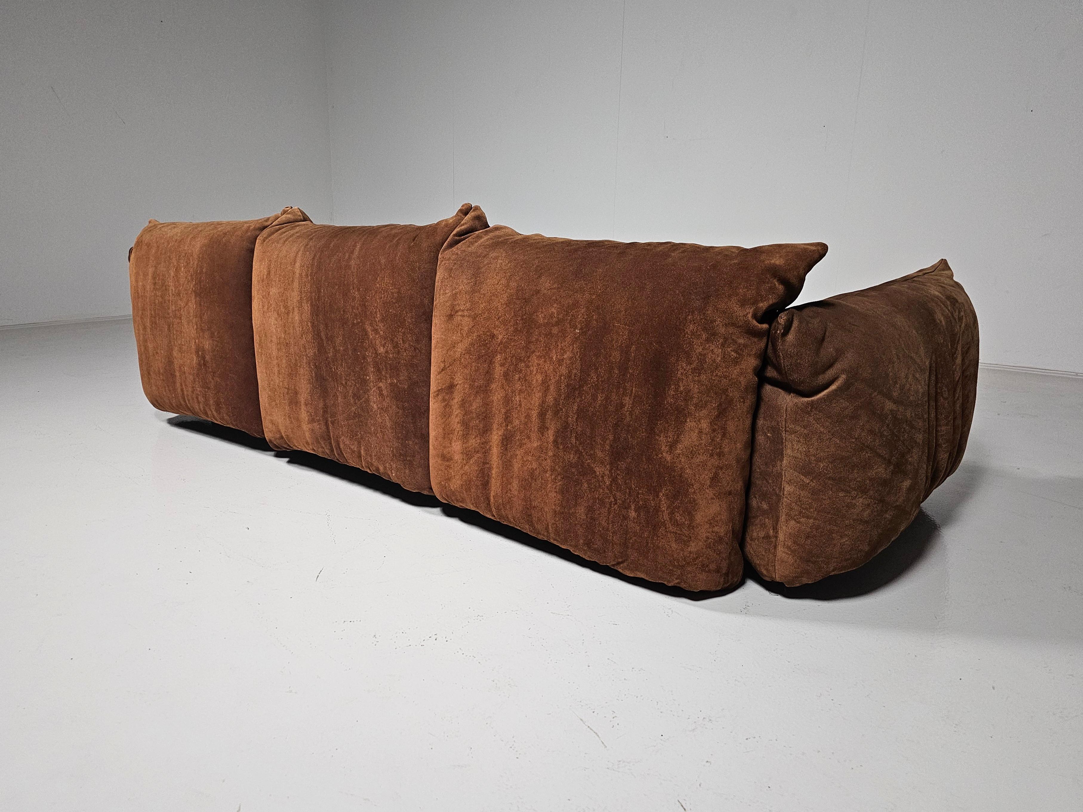 Suede First Edition Mario Marenco 3-seater sofa in  light brown suede, Arflex, 1970s