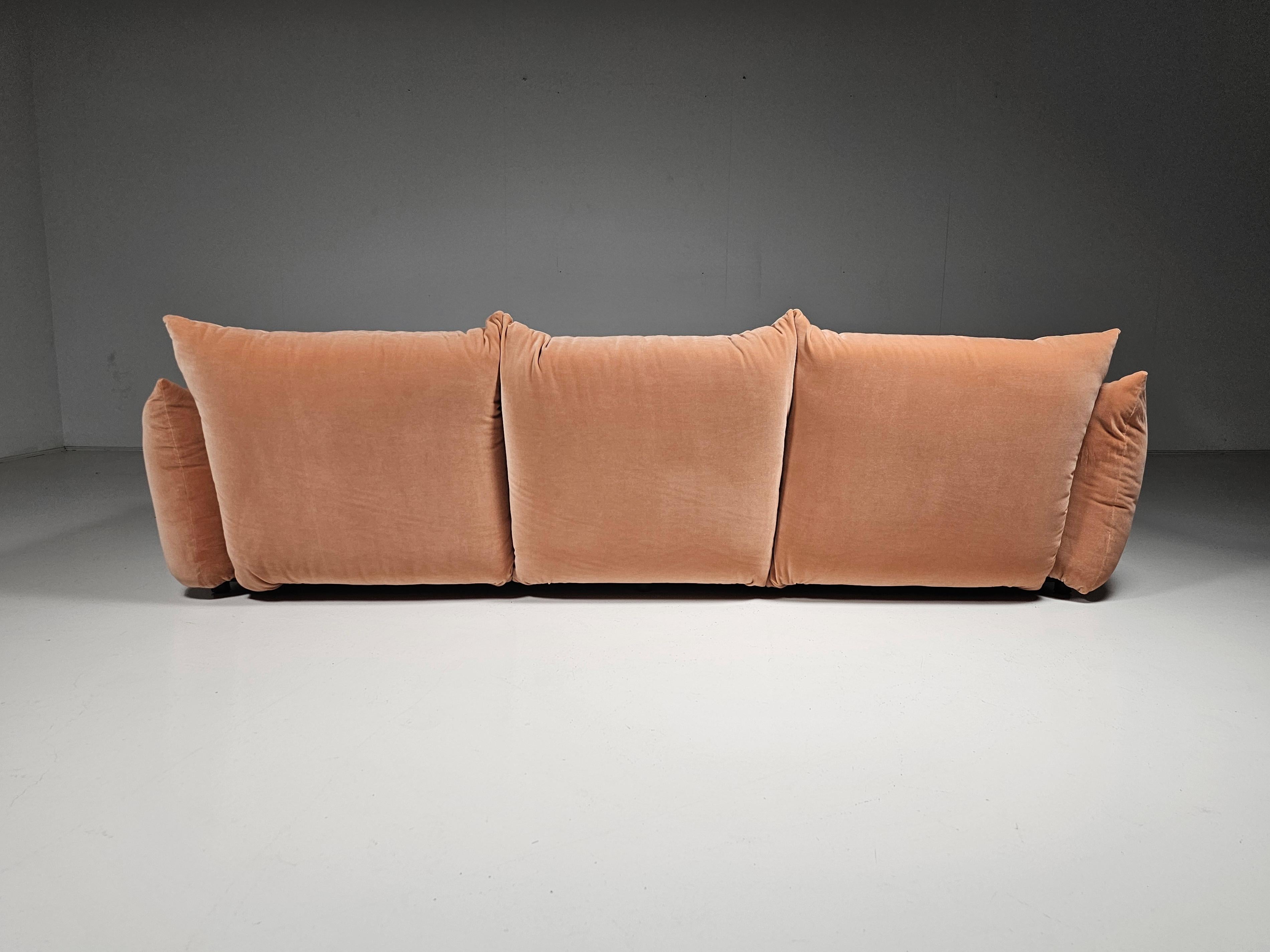 Velvet First Edition Mario Marenco 3-Seater Sofa in peach pink velvet for Arflex, 1970s