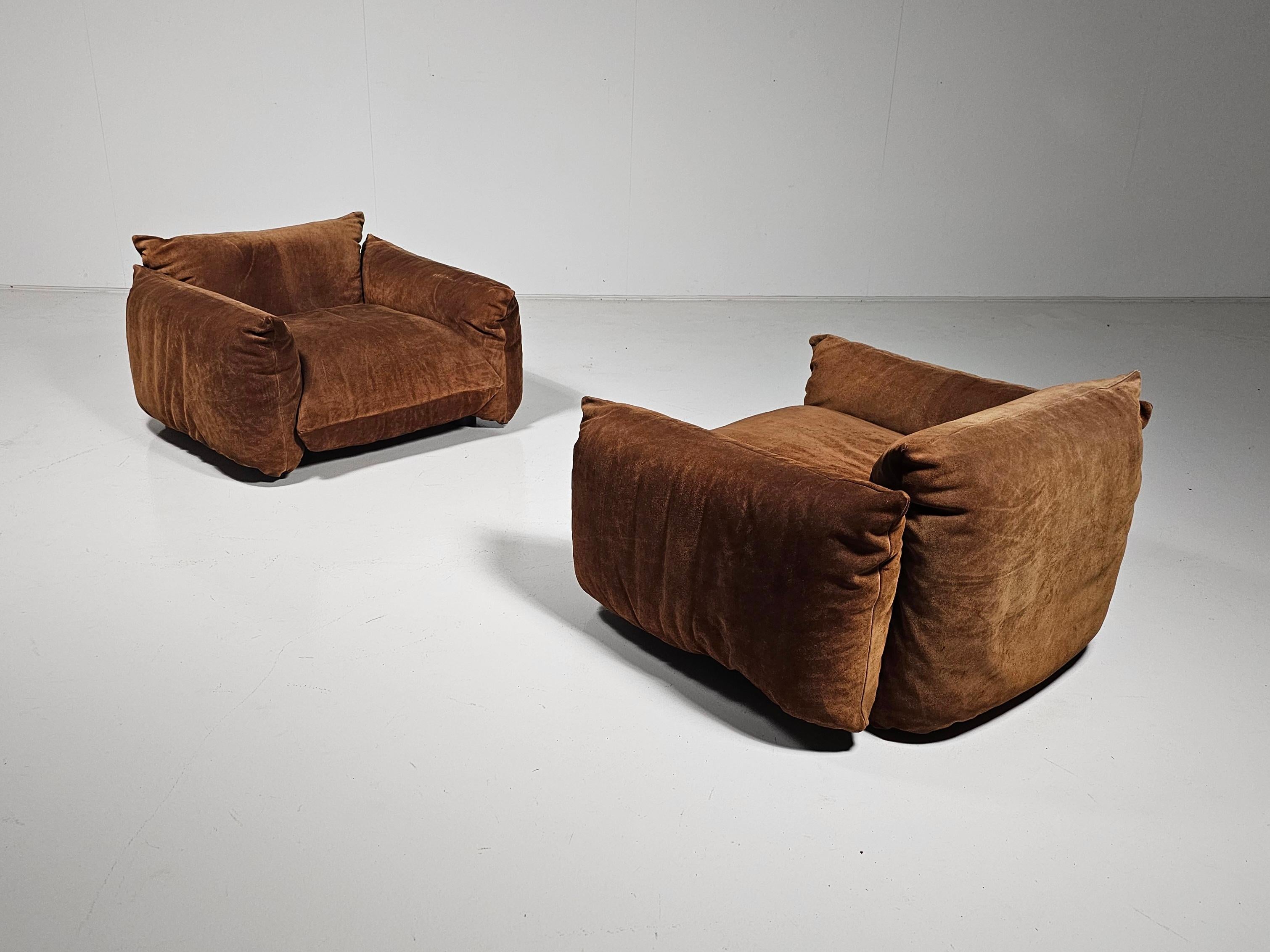 First Edition Mario Marenco lounge chairs in light brown suede, Arflex, 1970s 1