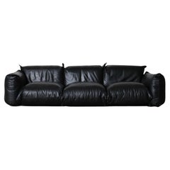 First edition Mario Marenco sofa in black leather for arflex, 1970s