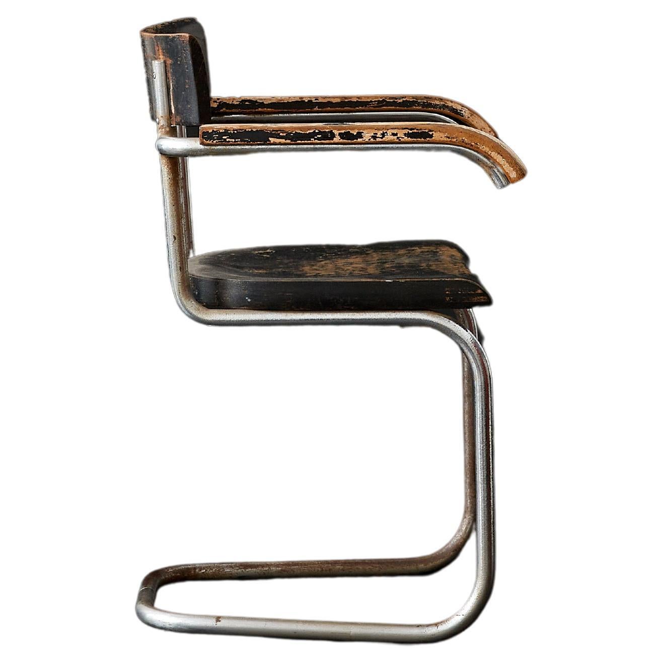 First edition Mart Stam for Thonet B262 Armchair c. 1930’s For Sale
