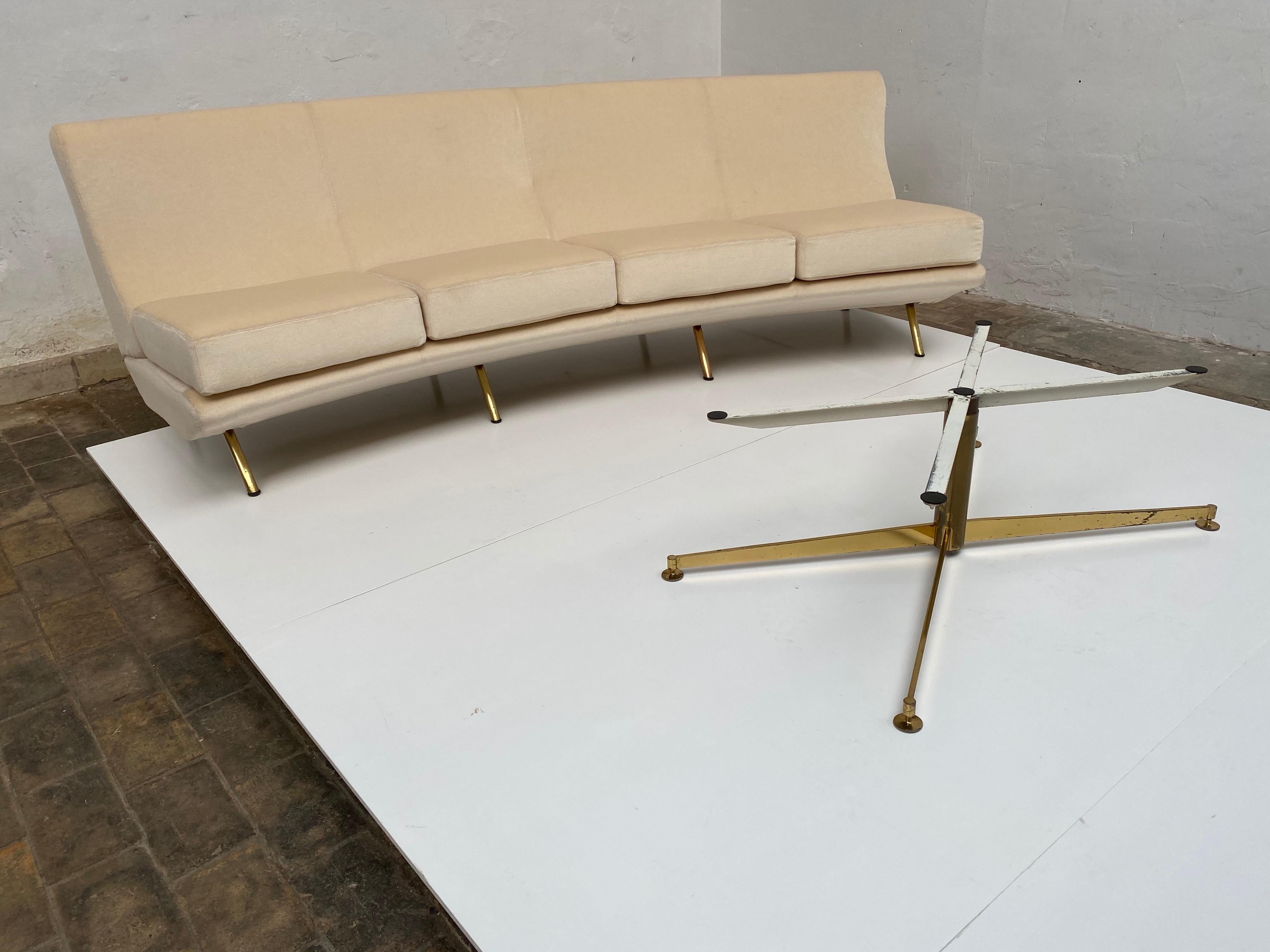 First Edition Michel Kin Elliptical Marble Coffee Table, Brass Base Arflex, 1960 6