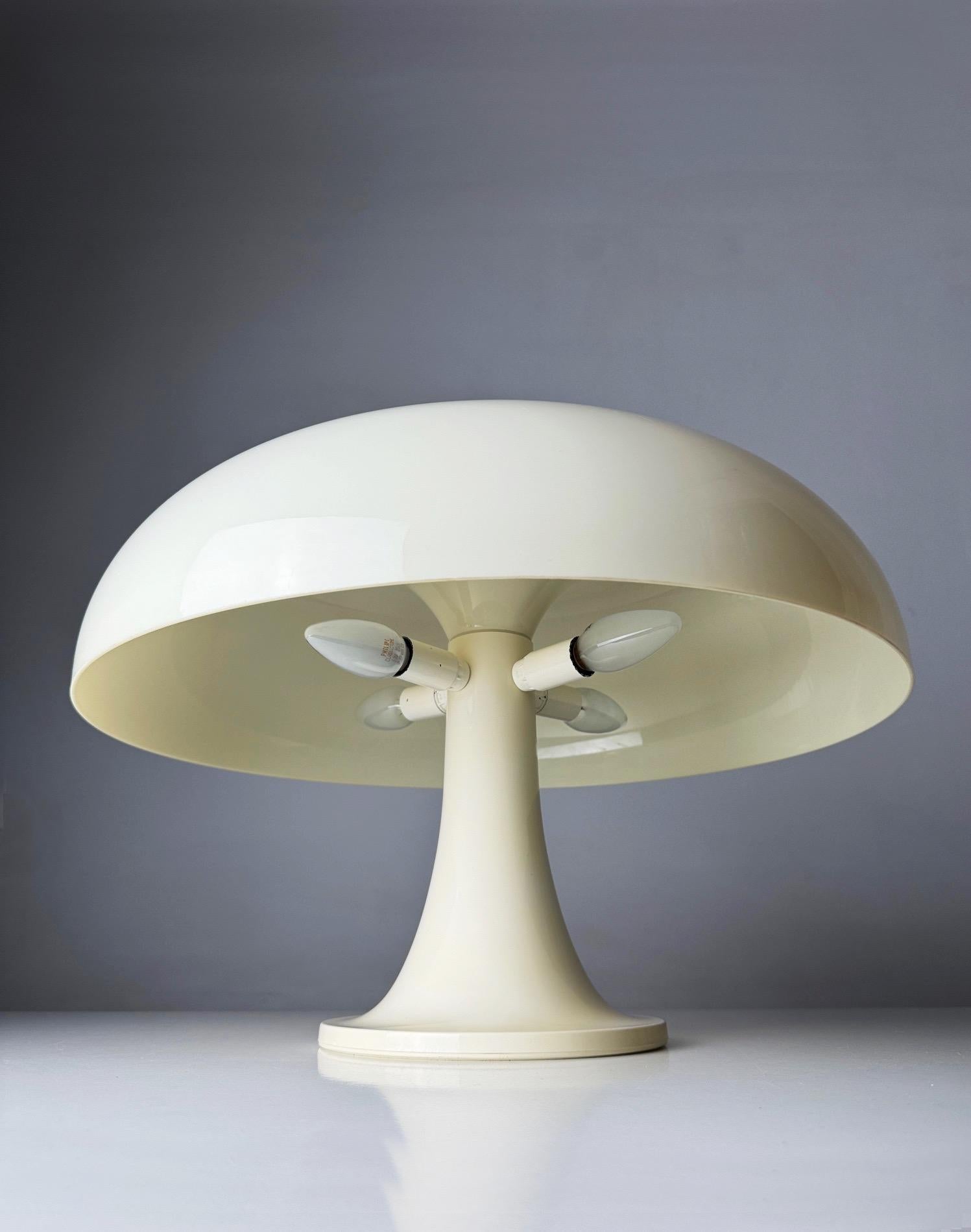 Plastic First Edition Nesso Lamp by Giancarlo Mattioli for Artemide 1960s Italy