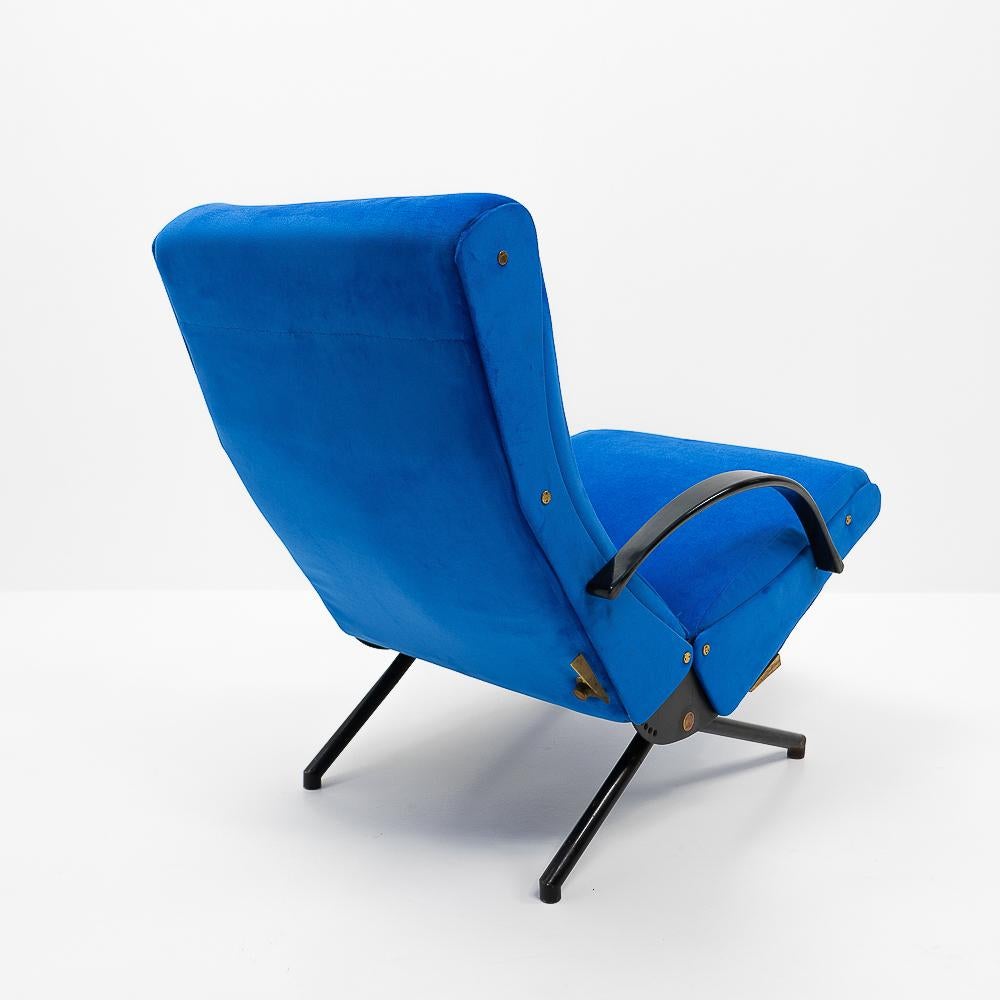 First Edition P40 Lounge Chair by Osvaldo Borsani for Tecno, 1960s, Italy For Sale 1