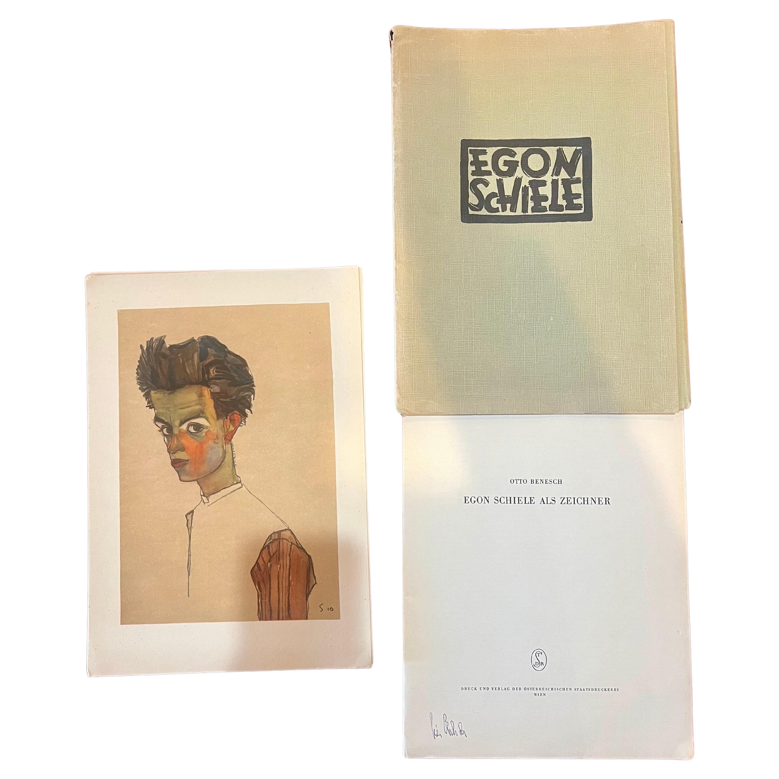 Schöne und seltene Mappe von Egon Schiele mit einer 14-seitigen Broschüre und 24 losen Farbtafeln mit leichten Abnutzungserscheinungen ungerahmte Drucke, dieses Buch wurde im Jahr 1978 von Daley Rare Books, Los Angeles, gekauft und kommt mit seiner