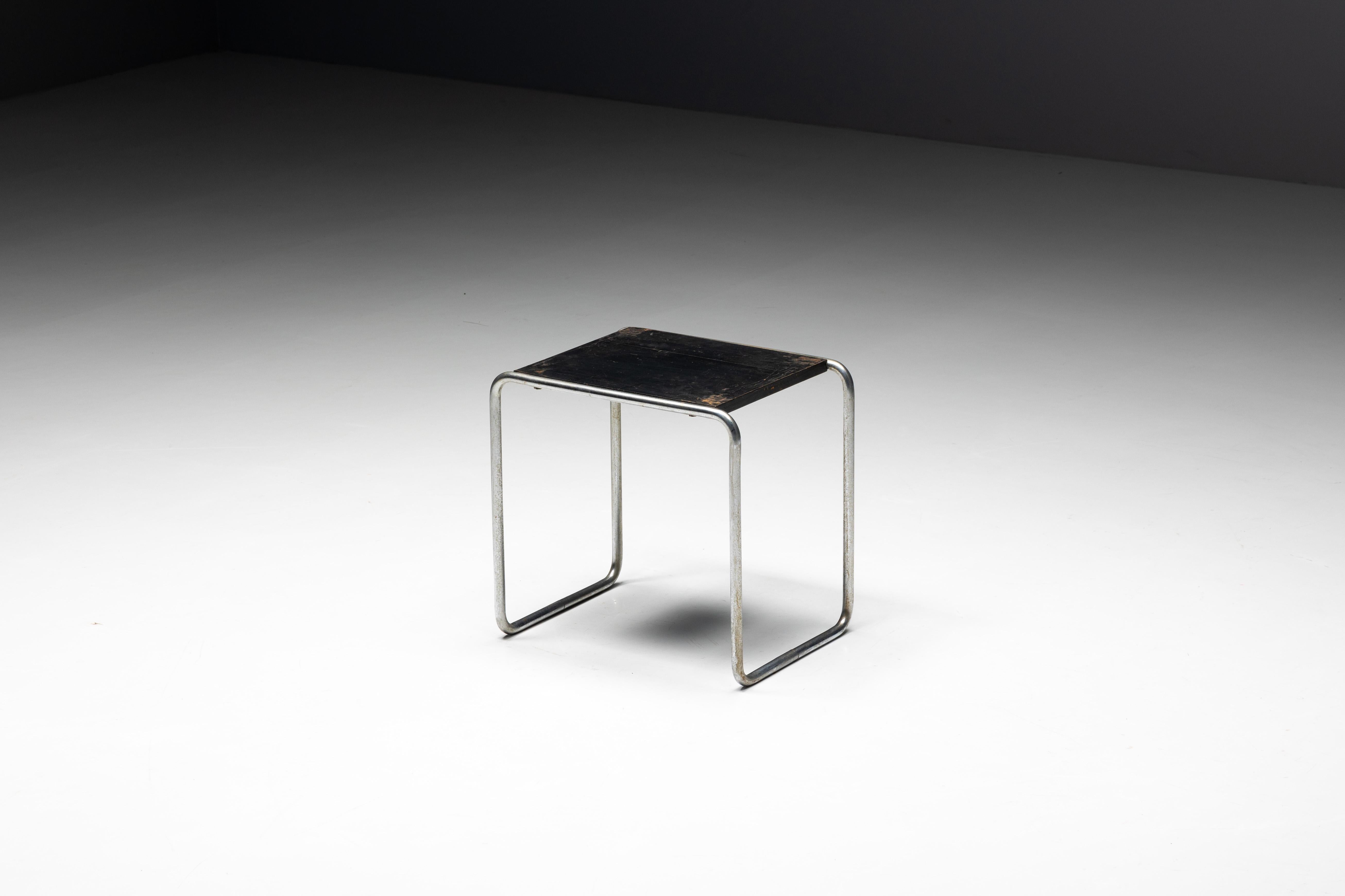 Primera edición de mesas auxiliares de Marcel Breuer para Thonet, Alemania, años 30 en venta 12