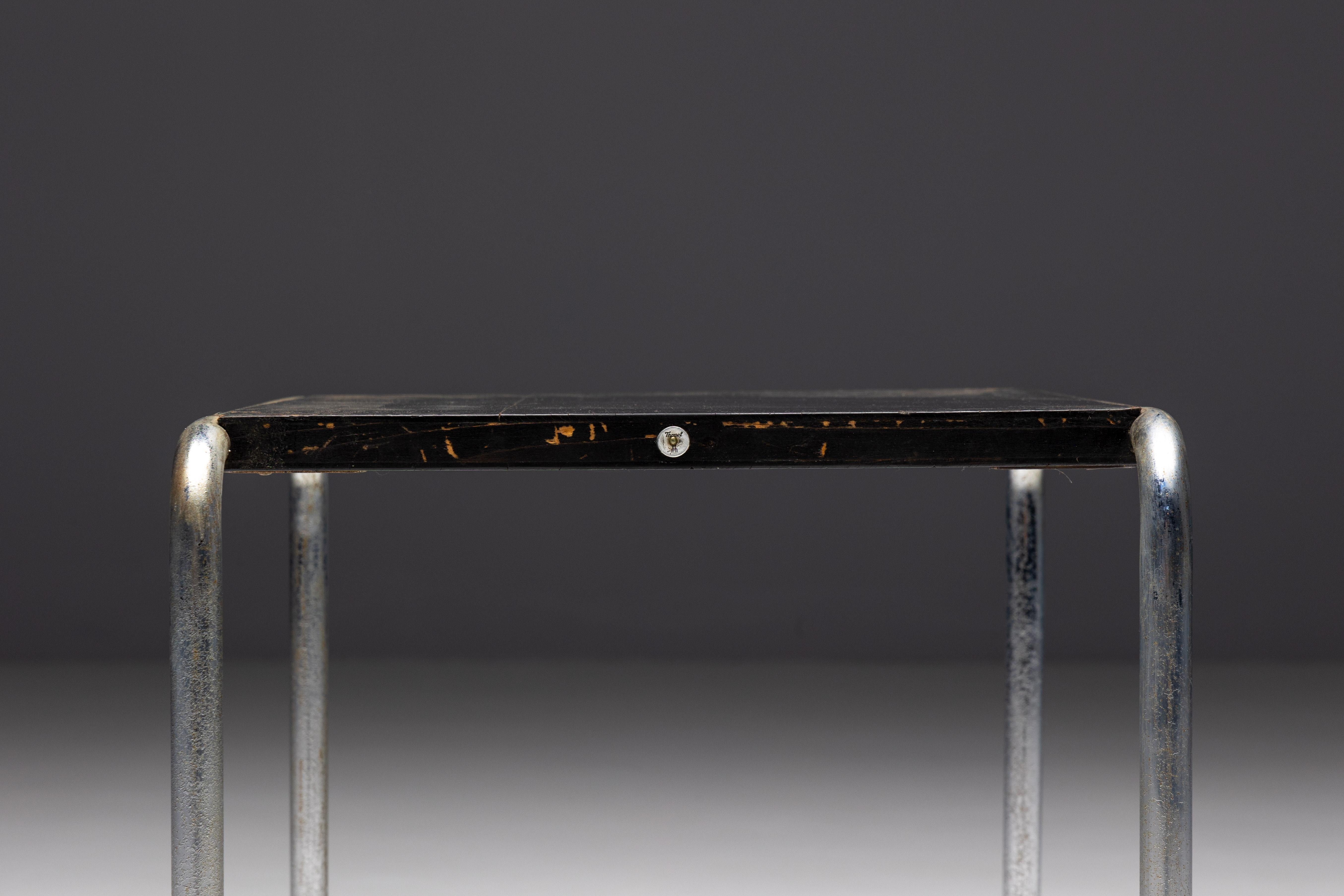 Primera edición de mesas auxiliares de Marcel Breuer para Thonet, Alemania, años 30 en venta 13