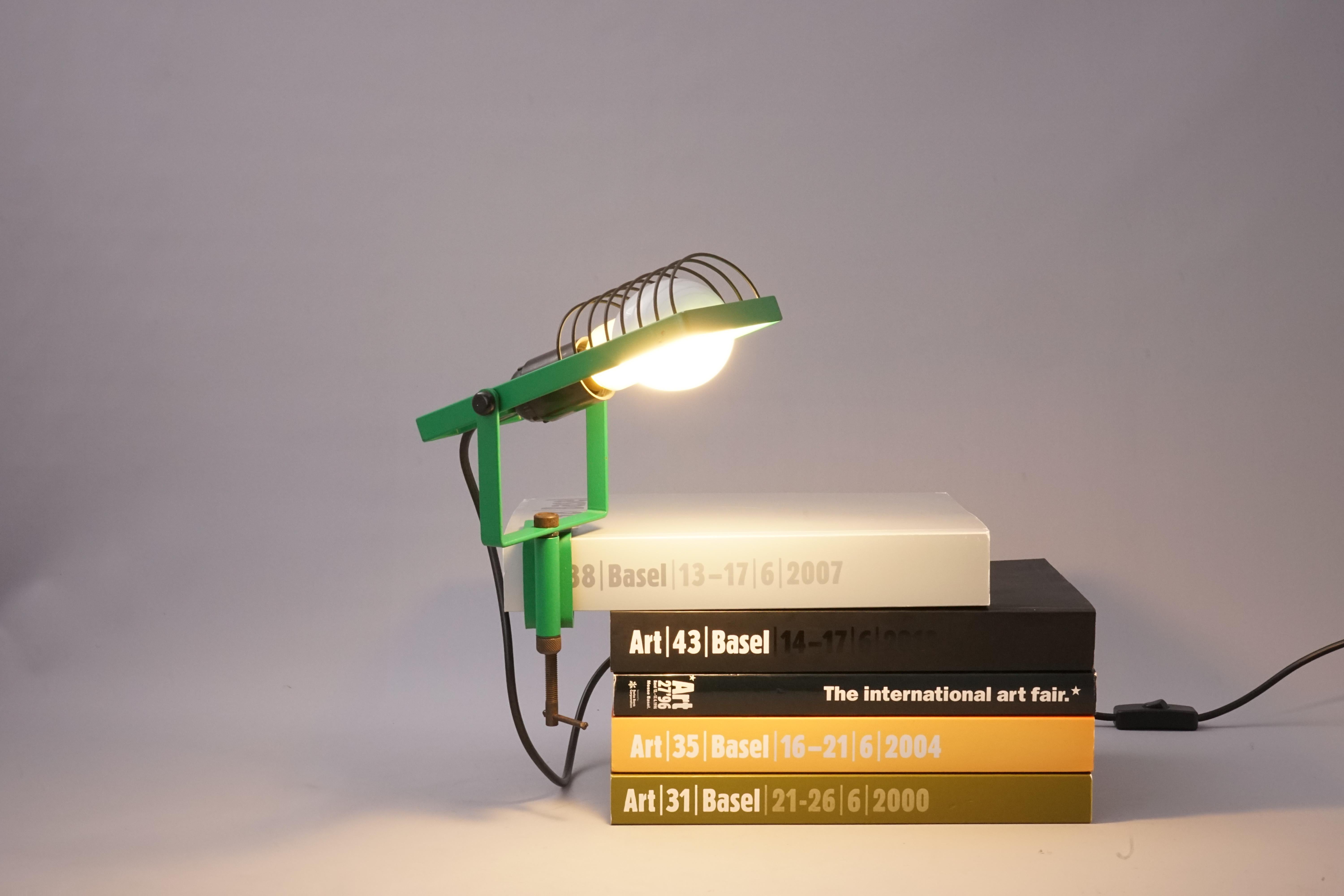 Late 20th Century First Edition Sintesi Lamp in Green by Ernesto Gismondi for Artemide 