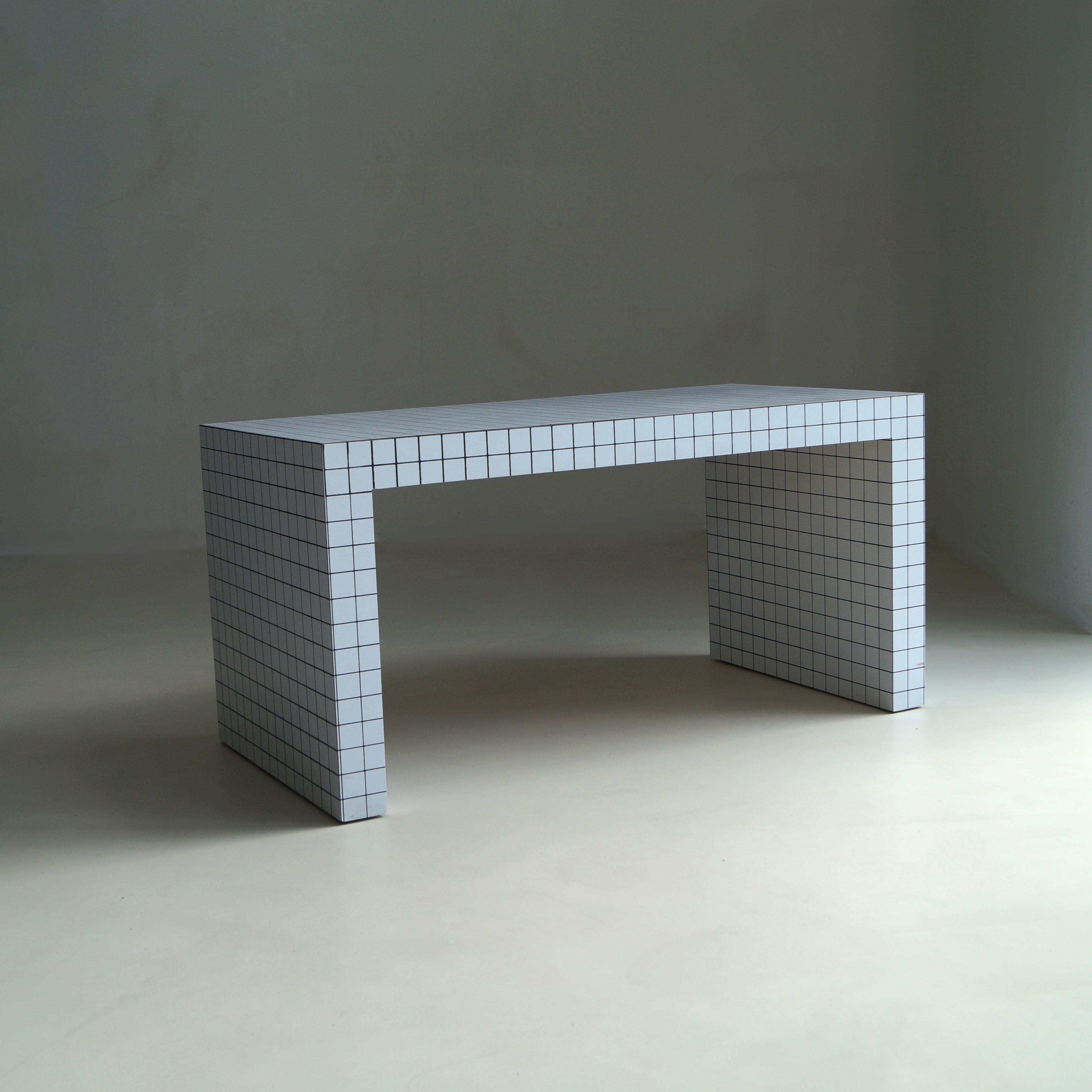 First Edition Superstudio 'Quaderna' console table or bench, 1970s For Sale 4