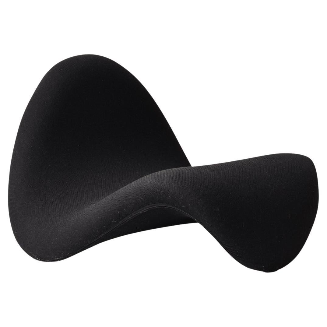 First edition Tongue chair, designed by Pierre Paulin for Artifort in 1967. For Sale
