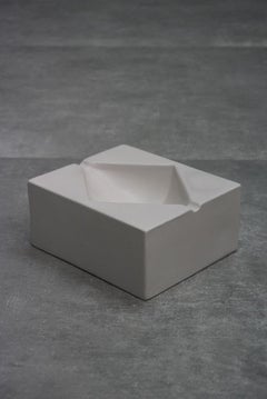 First Edition White Ettore Sottsass Yantra Y32 Ashtray for Design Centre, 1969