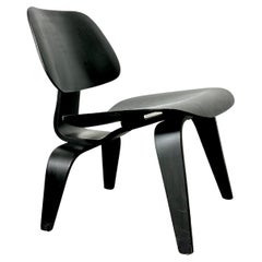First Generation Black LCW Lounge Chair by Charles and Ray Eames for Evans 1940s