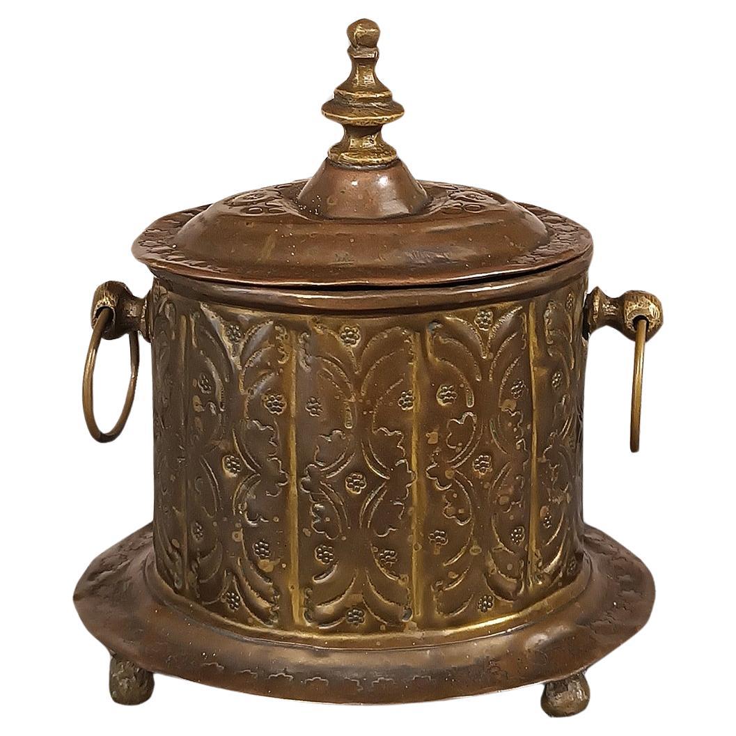 FIRST HALF 17th CENTURY BRASS ESSENCE HOLDER 