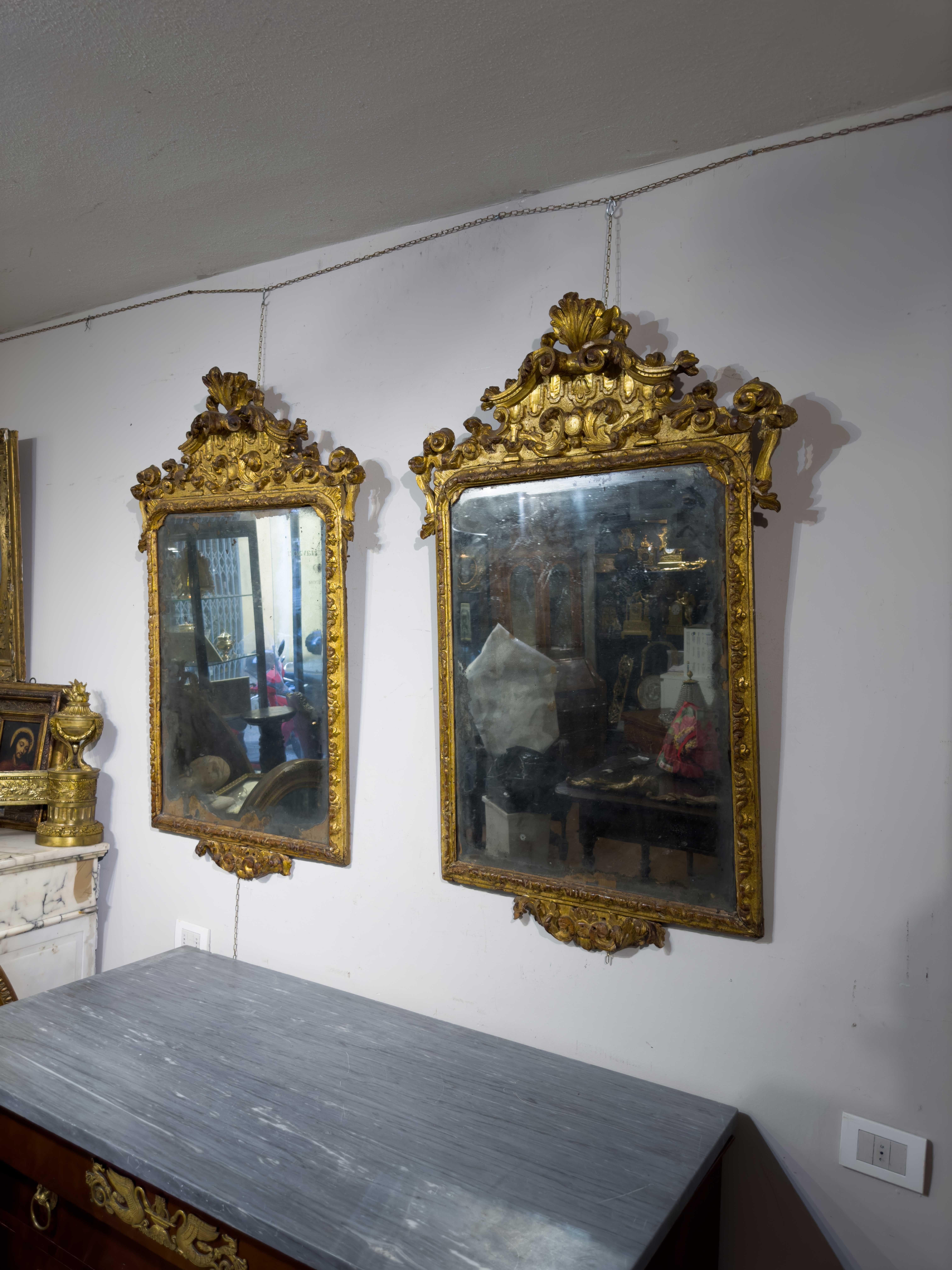 Italian FIRST HALF OF THE 18th CENTURY CARVED AND GILDED WOODEN MIRRORS For Sale