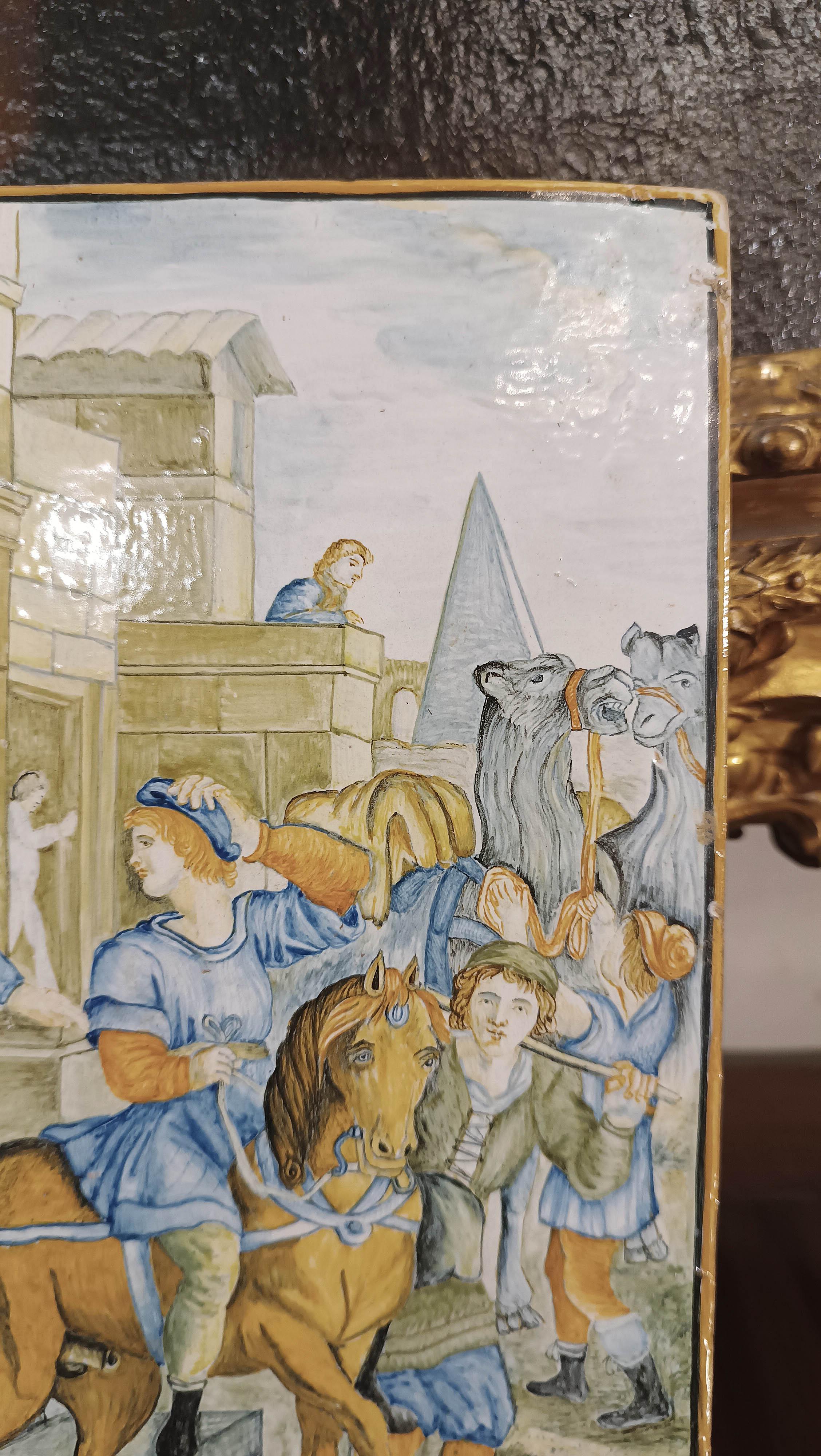 PREMIÈRE MOITIÉ DU 18e SIÈCLE PLAQUE DE MAJOLICA DE CHÂTEAUX VERTICAUX en vente 2