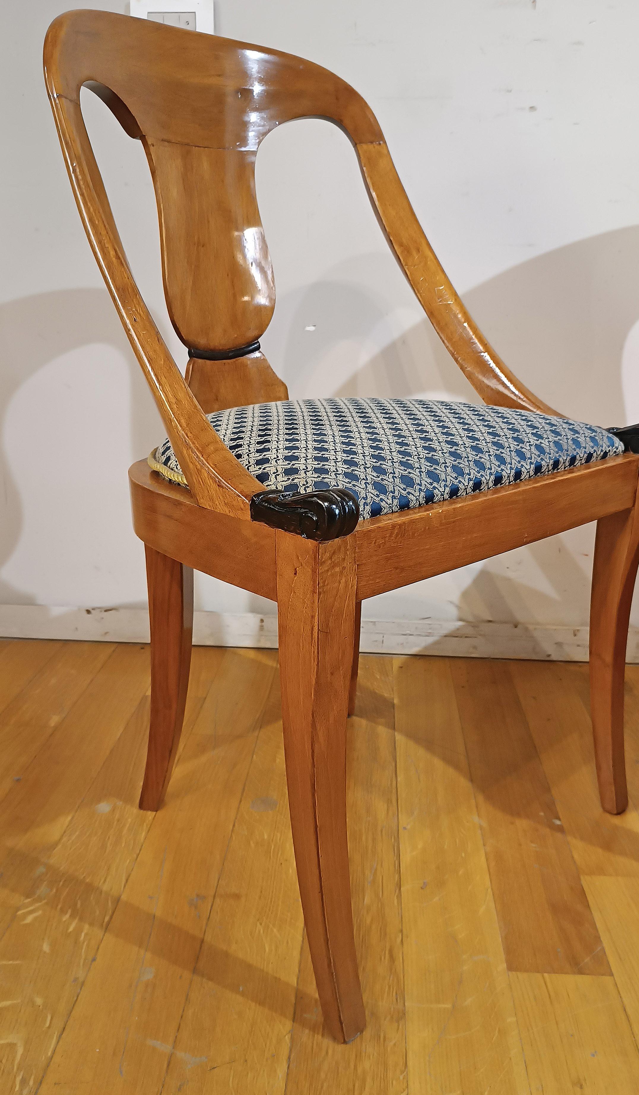 19th Century FIRST HALF OF THE 19th CENTURY CHARLES X SMALL ARMCHAIRS IN WALNUT For Sale
