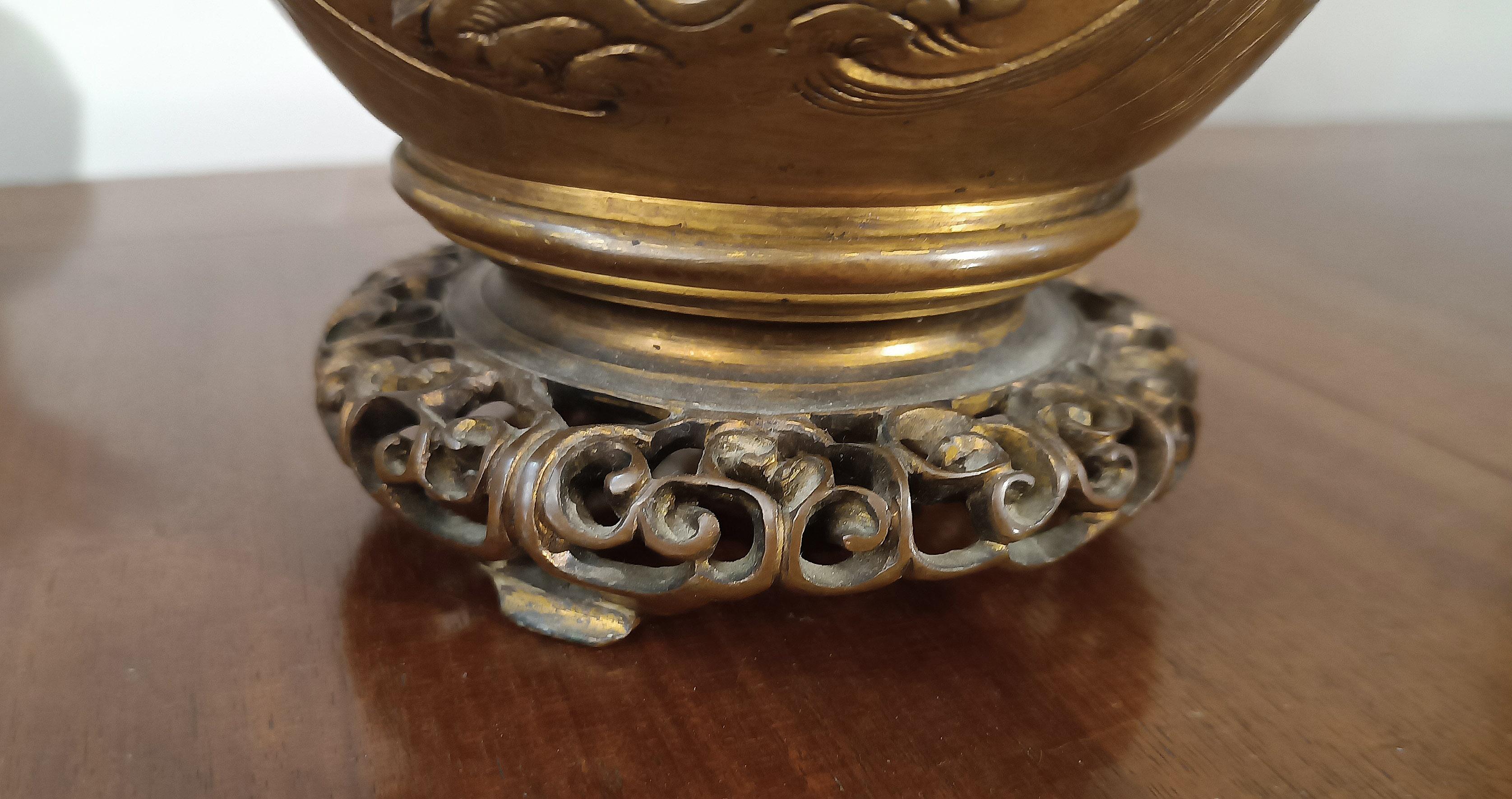 FIRST HALF OF THE 19th CENTURY JAPANESE BRONZE BRAZIER in vendita 1