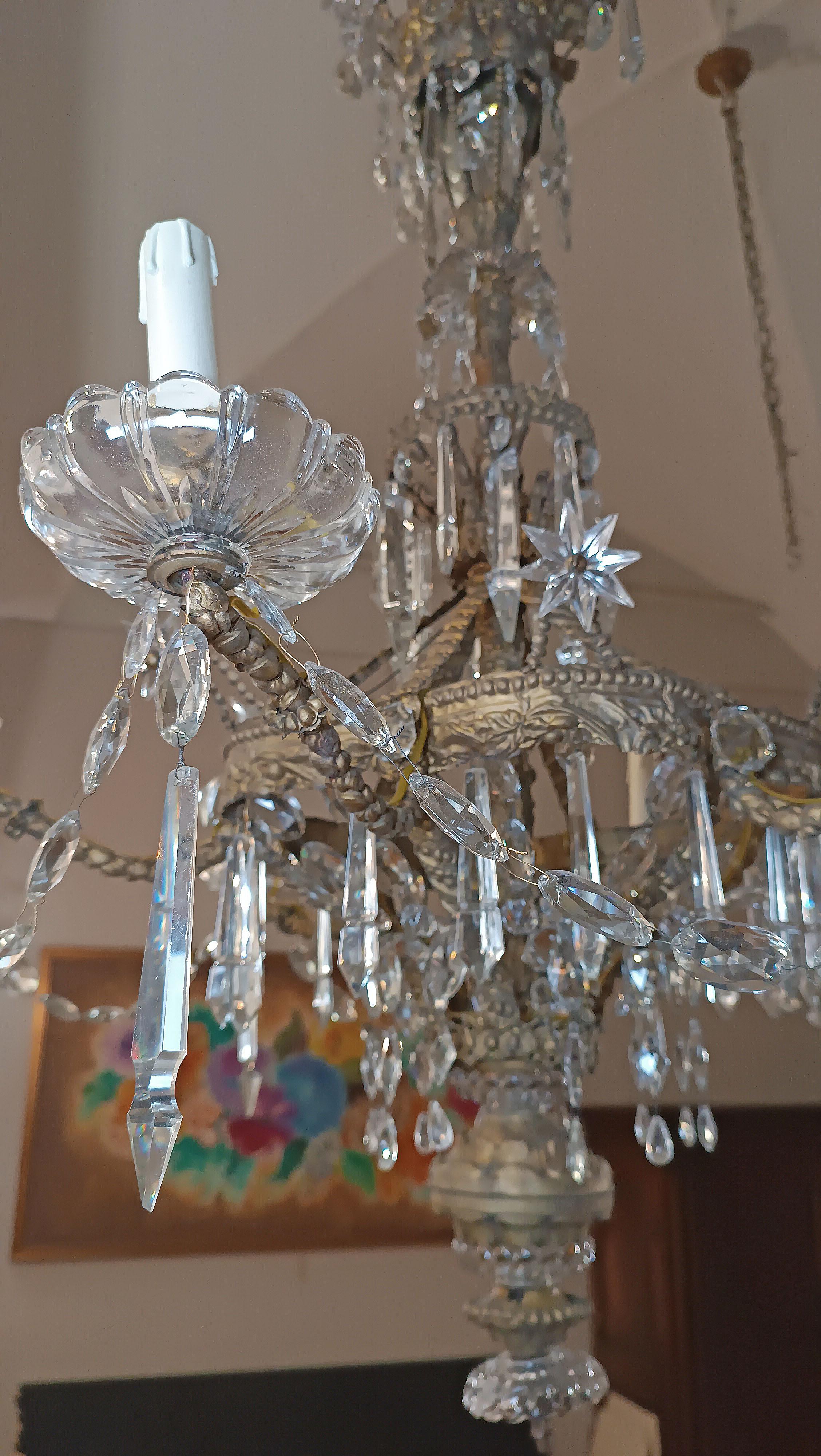 PREMIÈRE MOITIÉ DU 19e SIÈCLE CHANDELIER LOUIS PHILIPPE AVEC CRISTAUX en vente 7