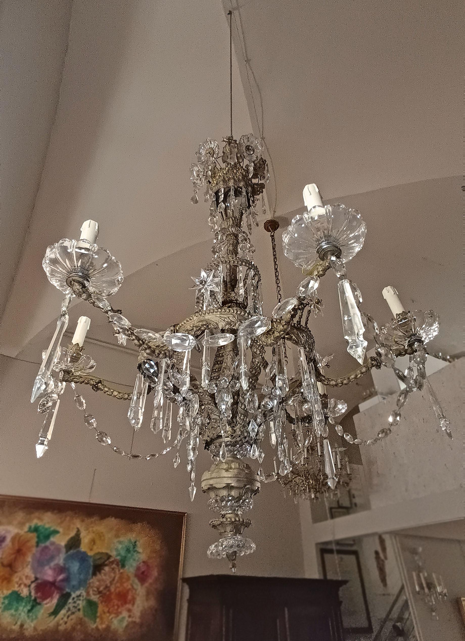 PREMIÈRE MOITIÉ DU 19e SIÈCLE CHANDELIER LOUIS PHILIPPE AVEC CRISTAUX en vente 1