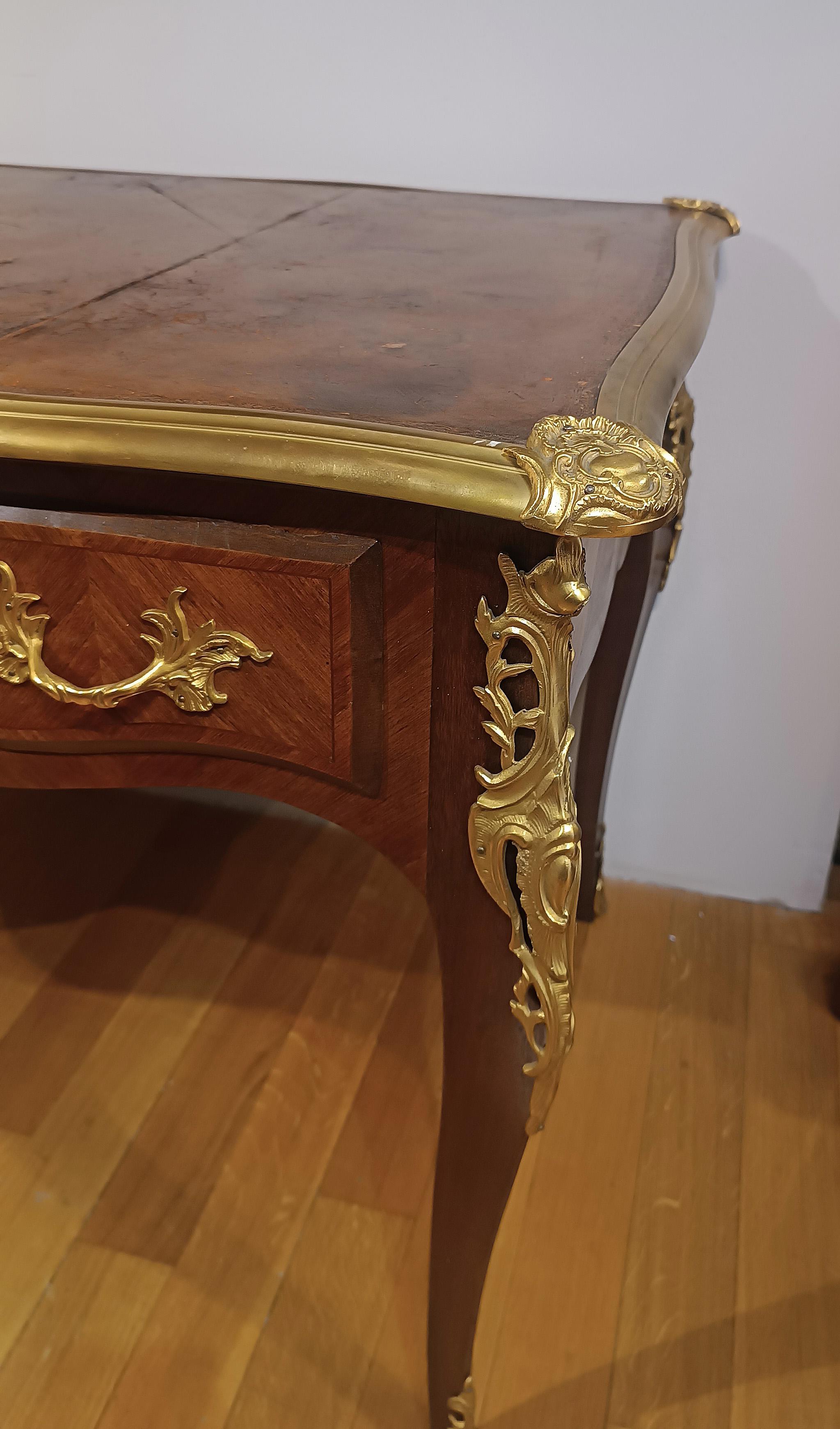 FIRST HALF OF THE 19th CENTURY PRESIDENTIAL DESK in vendita 6