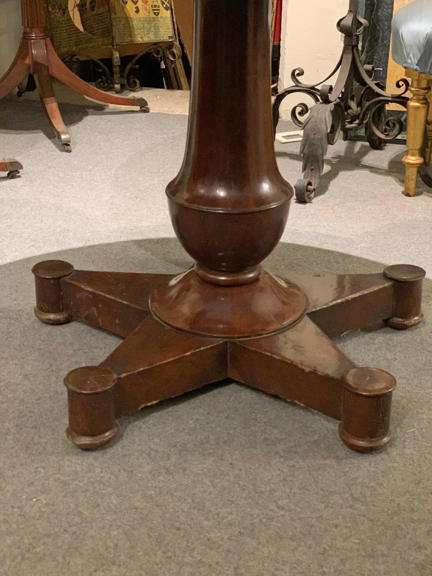 Hand-Carved FIRST HALF OF THE 19th CENTURY ROUND TABLE For Sale