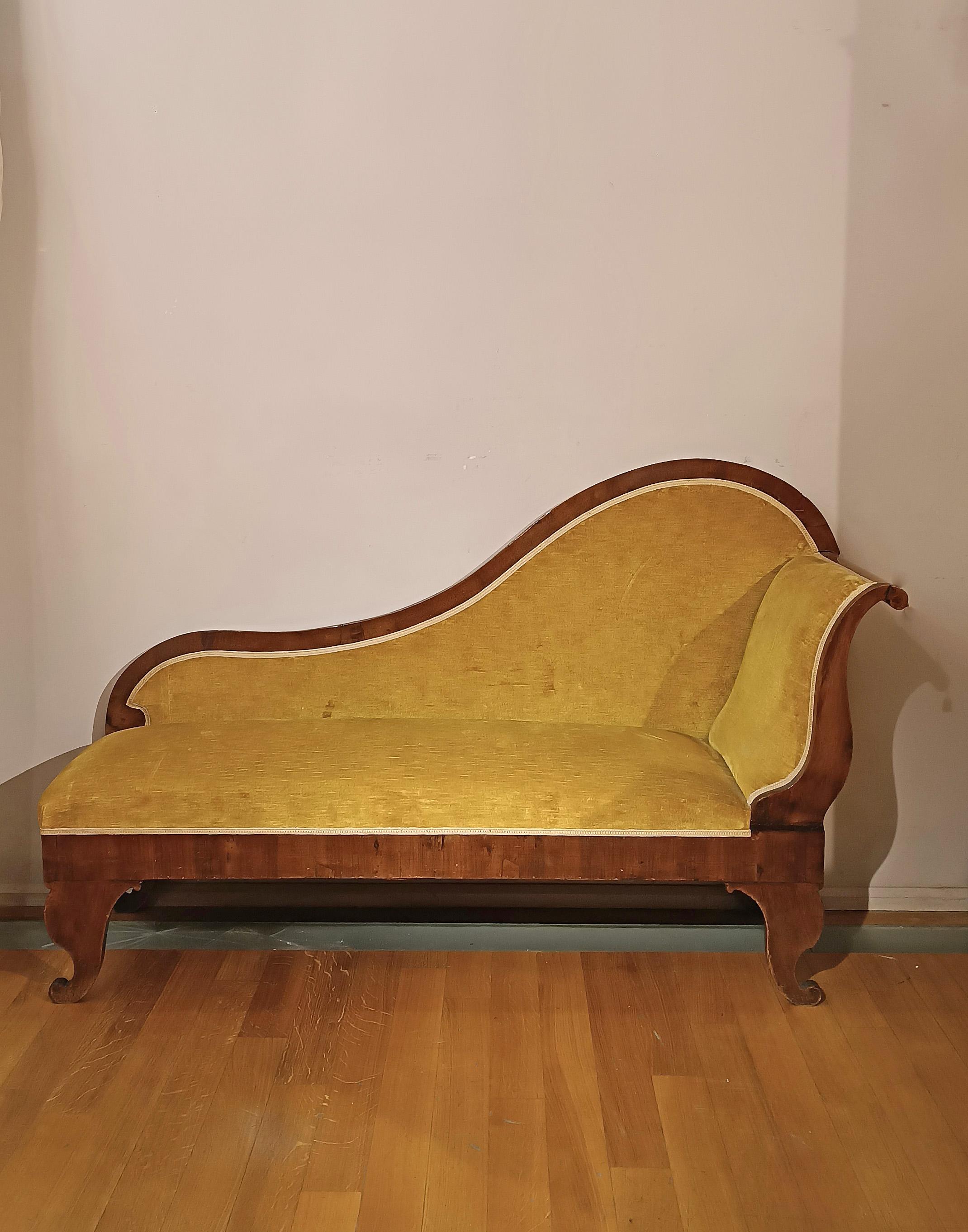 PREMIÈRE MOITIÉ DU 19e SIÈCLE PETITE CHAISE CHARLES X en vente 3