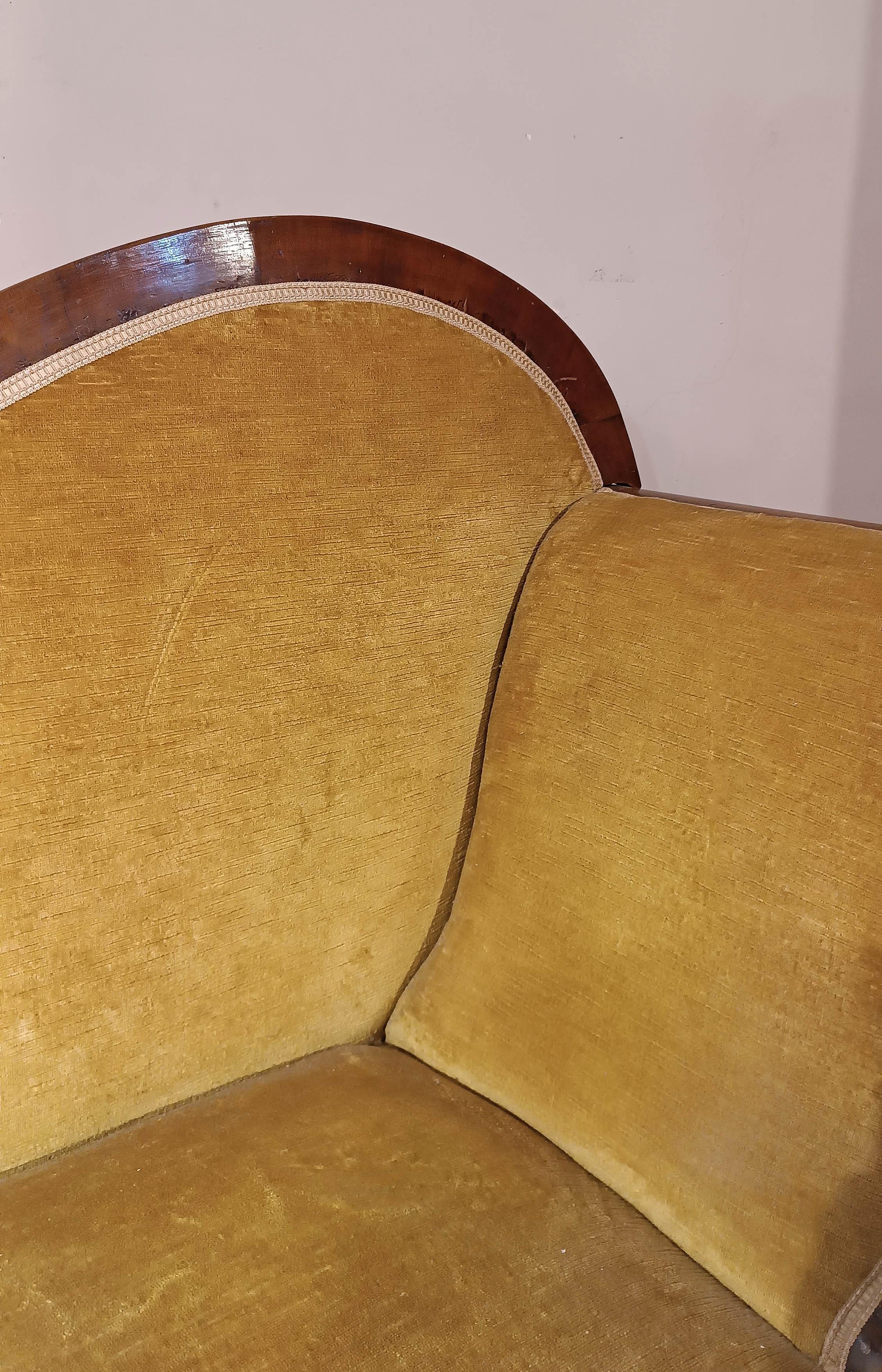 Velours PREMIÈRE MOITIÉ DU 19e SIÈCLE PETITE CHAISE CHARLES X en vente