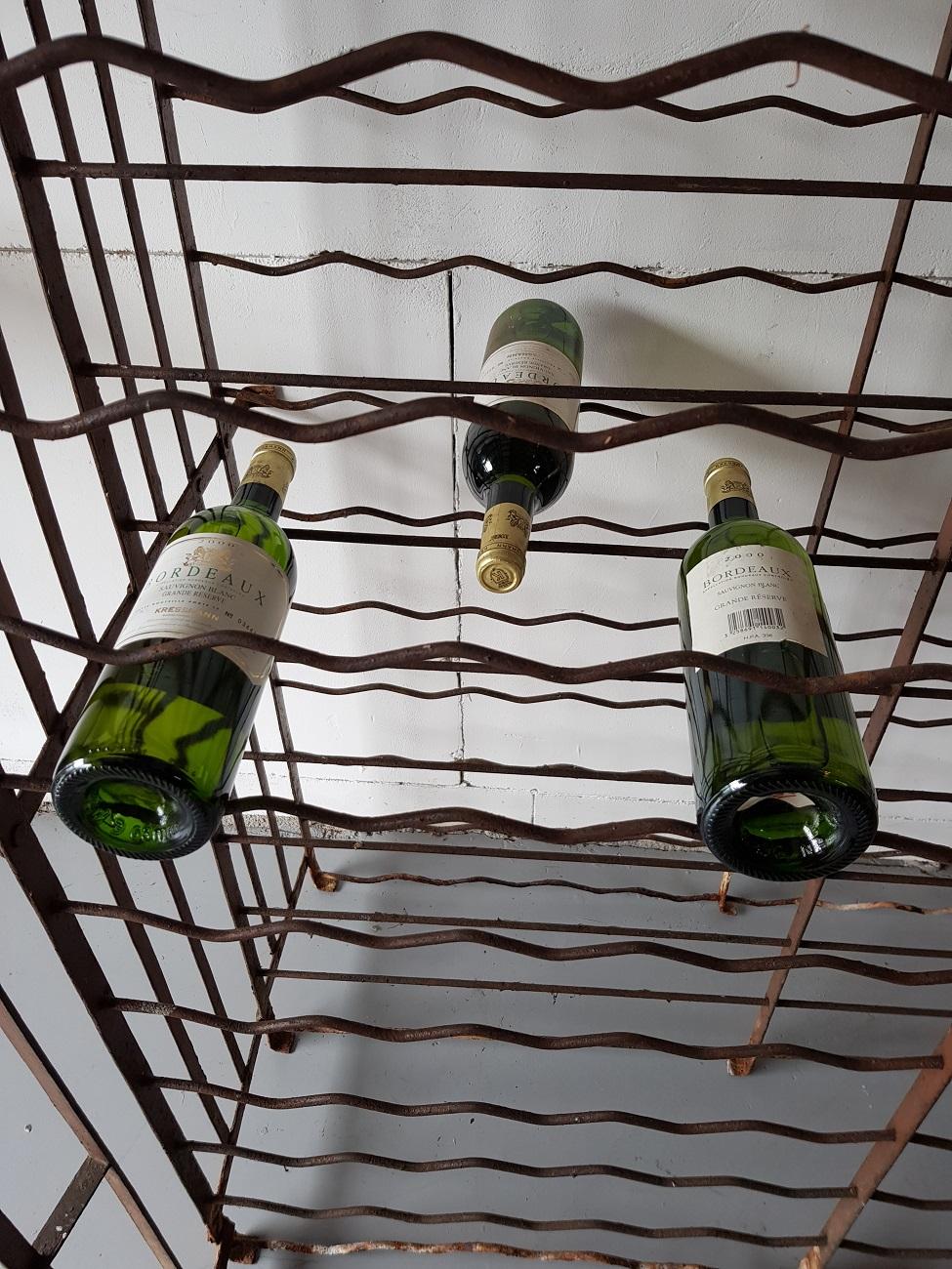 First Half of the 20th Century French Metal Wine Rack for 200 Bottles In Excellent Condition In Raalte, NL