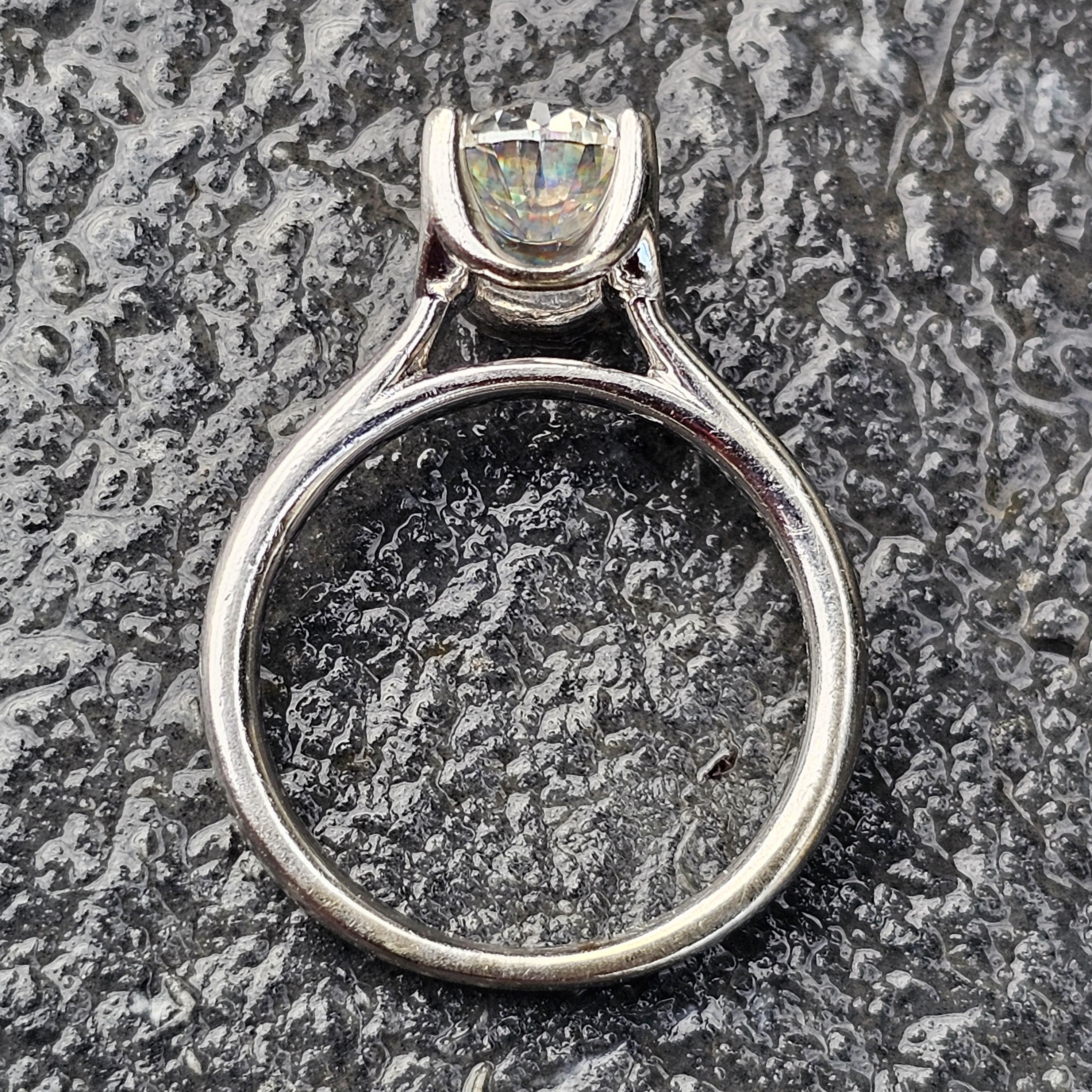 First Light Leo Diamond Engagement Ring 1.50ct Solitaire GIA J SI1 14k sz 5.5 en venta 5