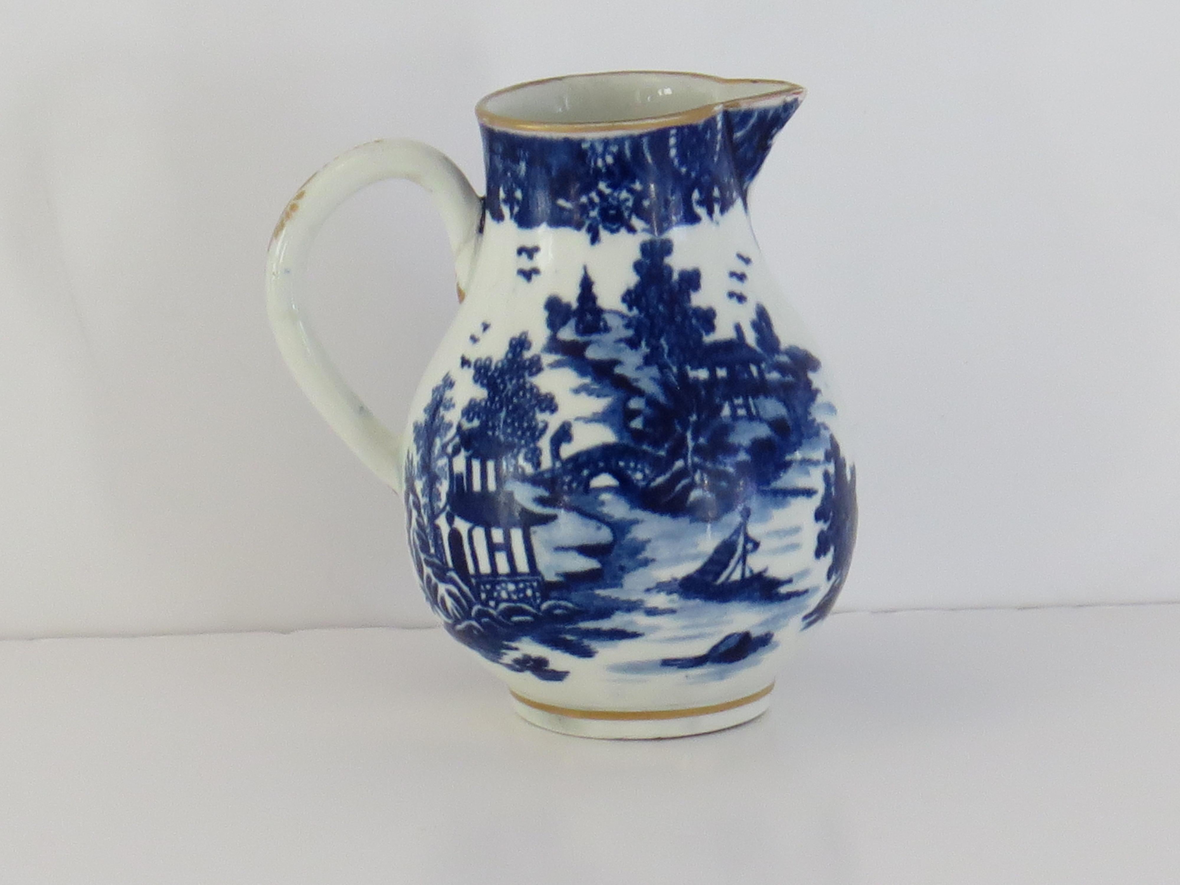 This is a good and early porcelain Worcester sparrow-beak milk jug, decorated in the blue printed 