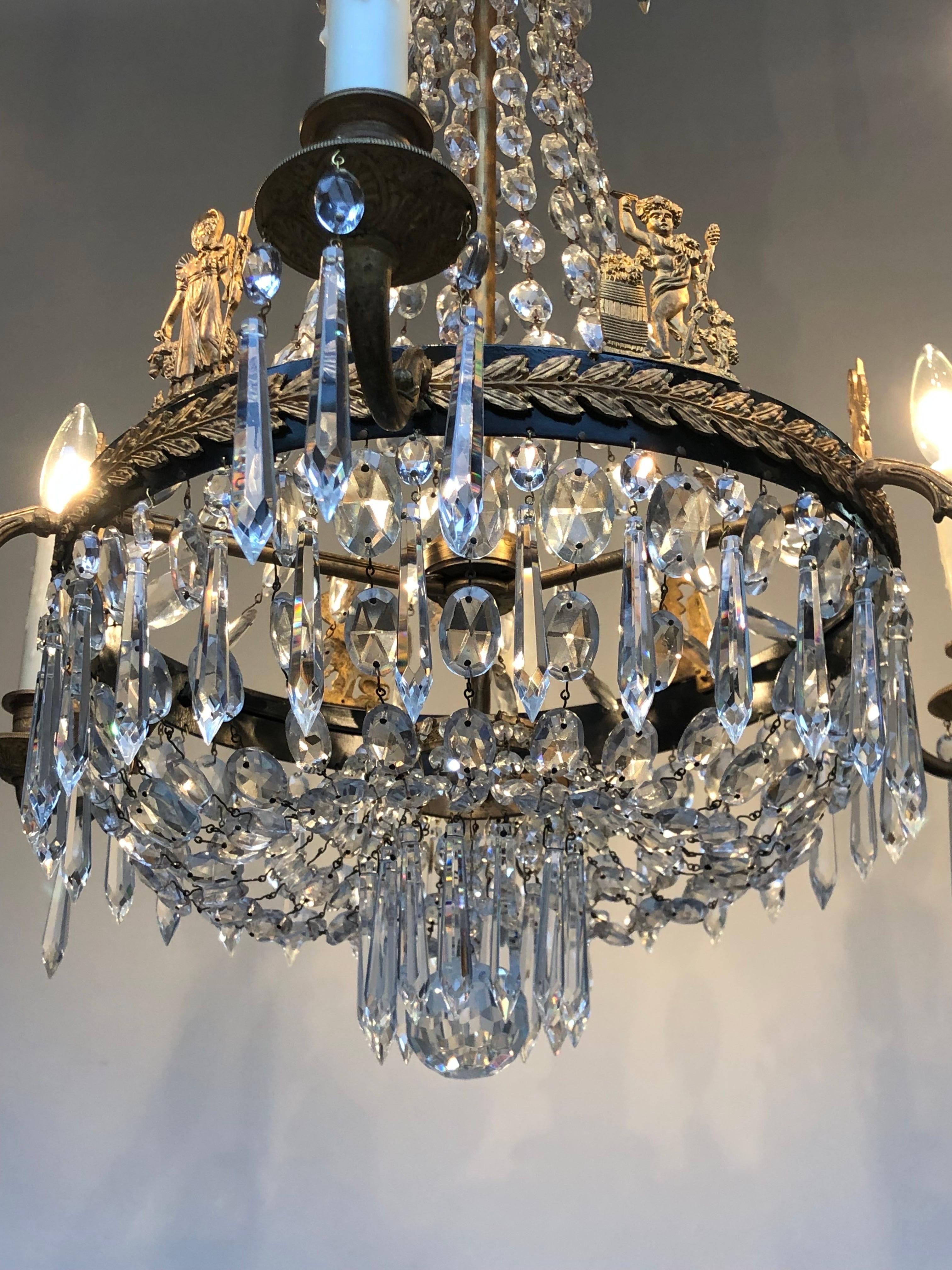  First Period French Empire Ormolu and Crystal Chandelier, Early 19th Century For Sale 10
