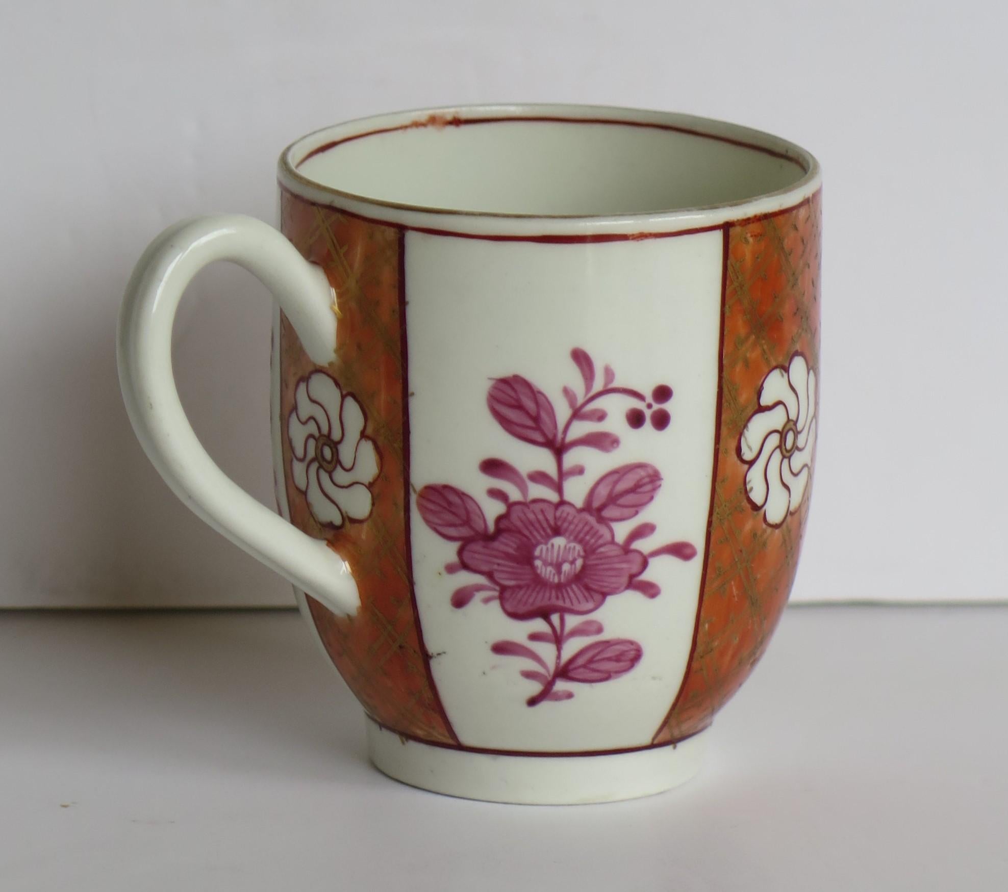 George III First Period Worcester Coffee Cup Porcelain Finely Hand Painted, circa 1770 For Sale