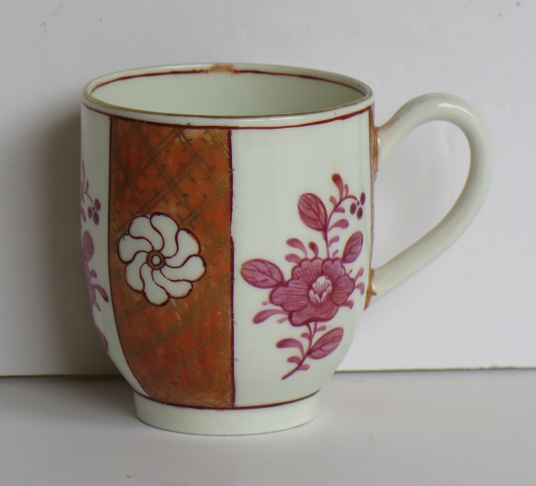 First Period Worcester Coffee Cup Porcelain Finely Hand Painted, circa 1770 In Good Condition For Sale In Lincoln, Lincolnshire