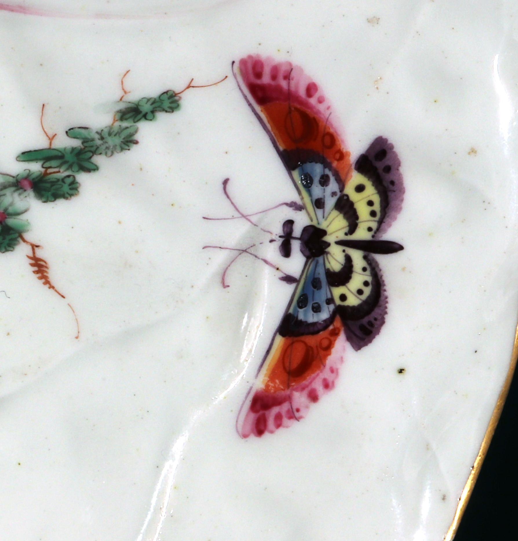 First Period Worcester Porcelain Fancy Bird-Decorated Double-Leaf Dish 3